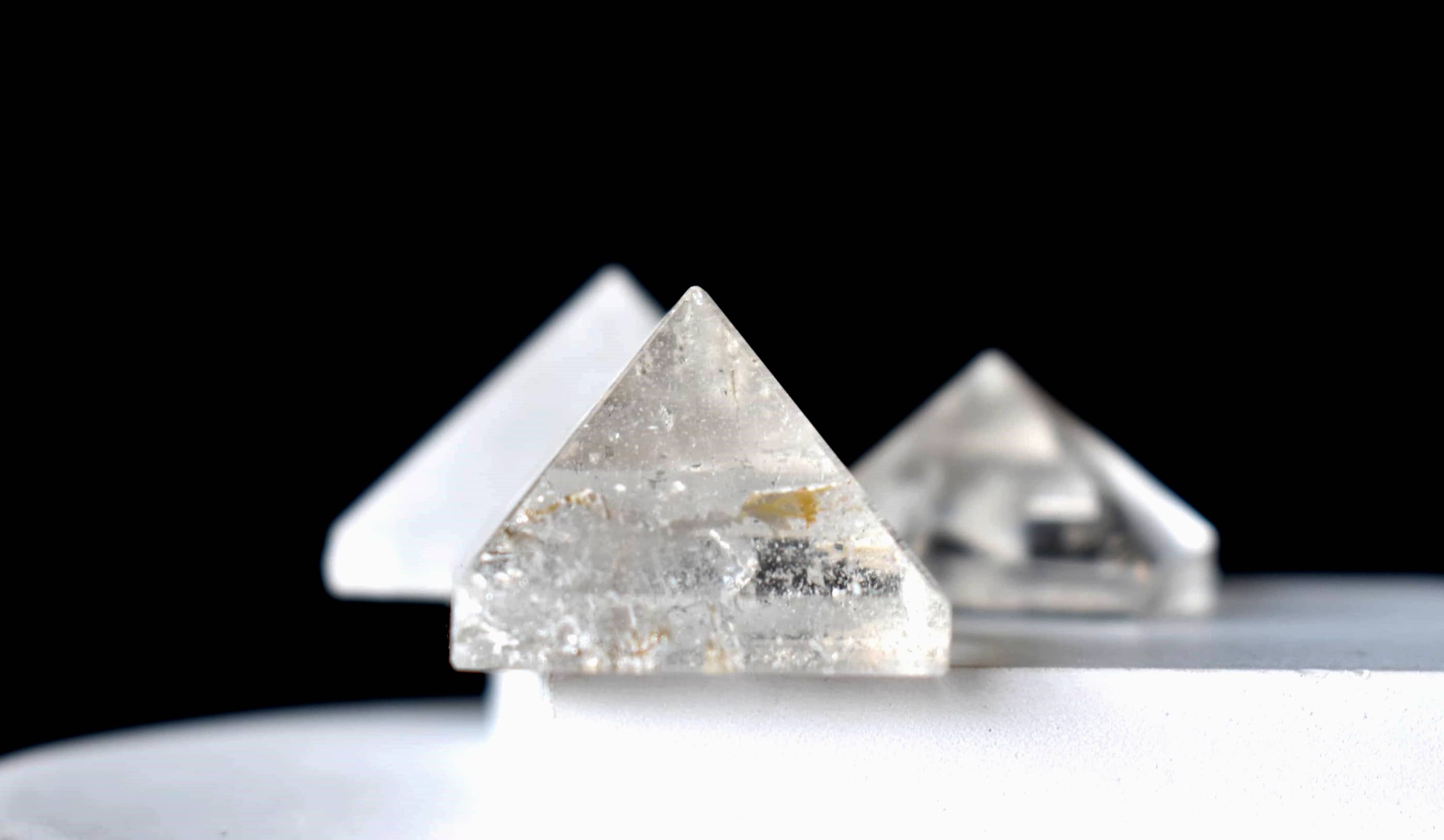 Crystal Quartz Pyramids (Balances Energy and Meditation) DestGlow