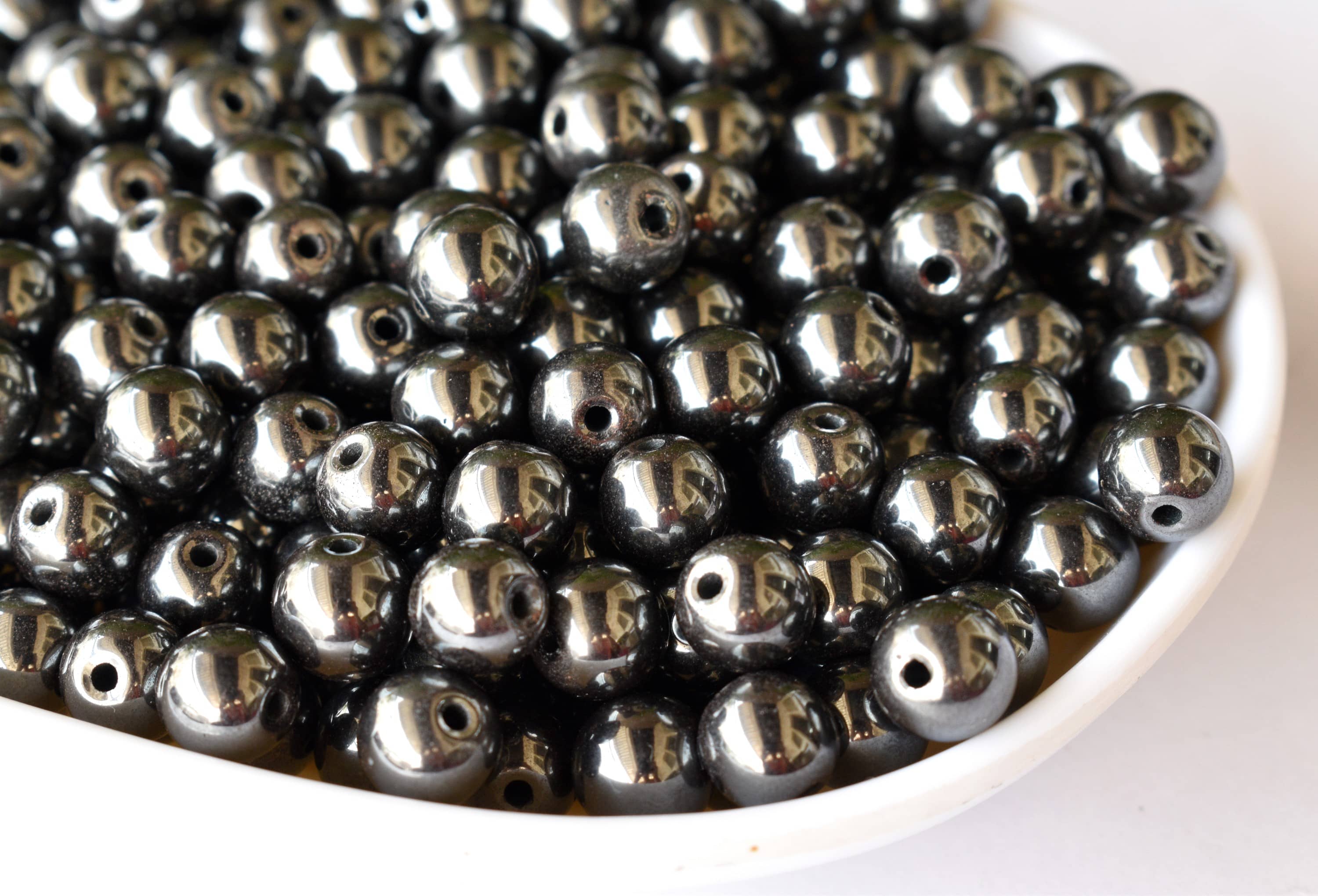Hematite Beads, Natural Round Crystal Beads. DestGlow