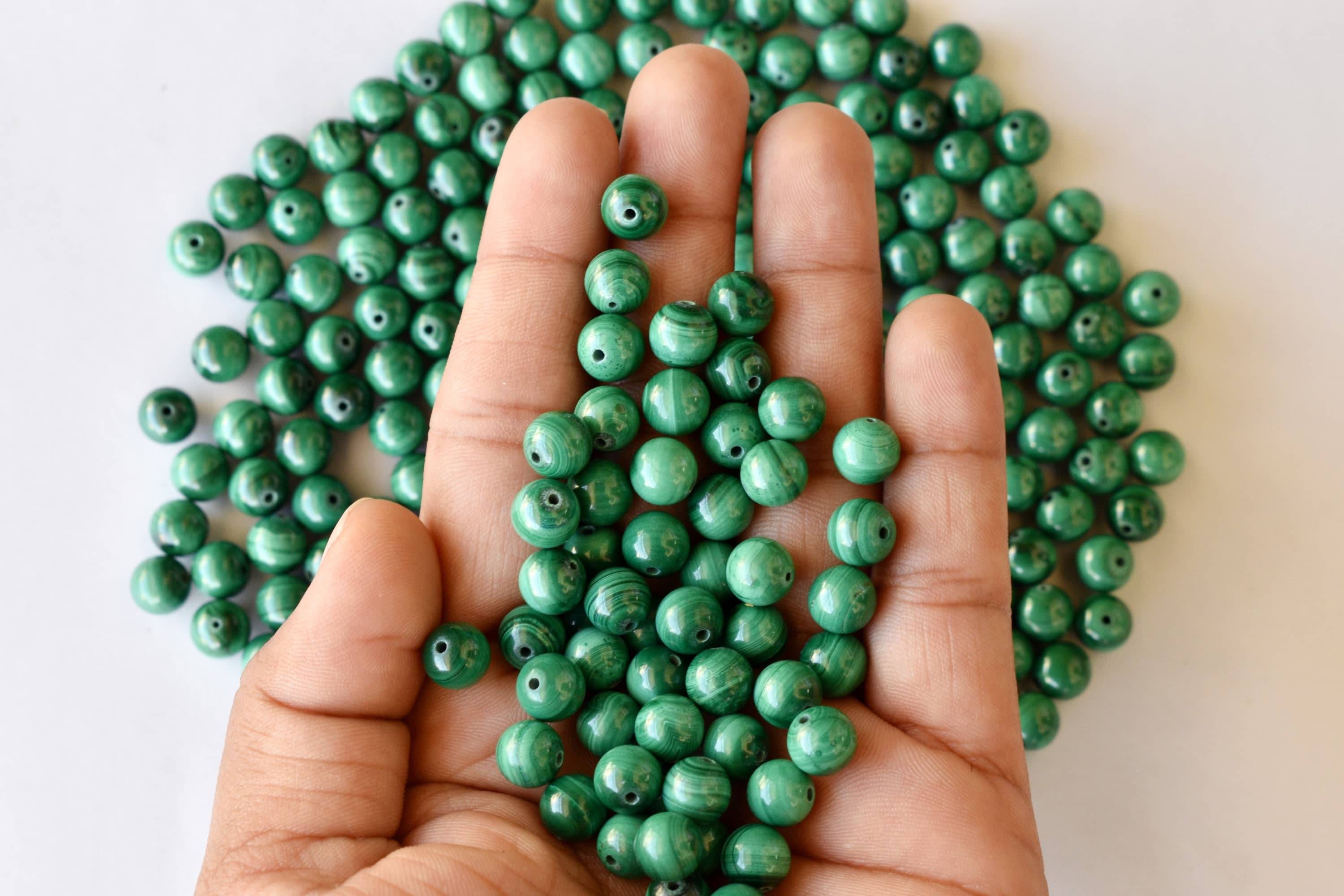 Malachite Beads, Natural Round Crystal Beads 4 to10mm. DestGlow
