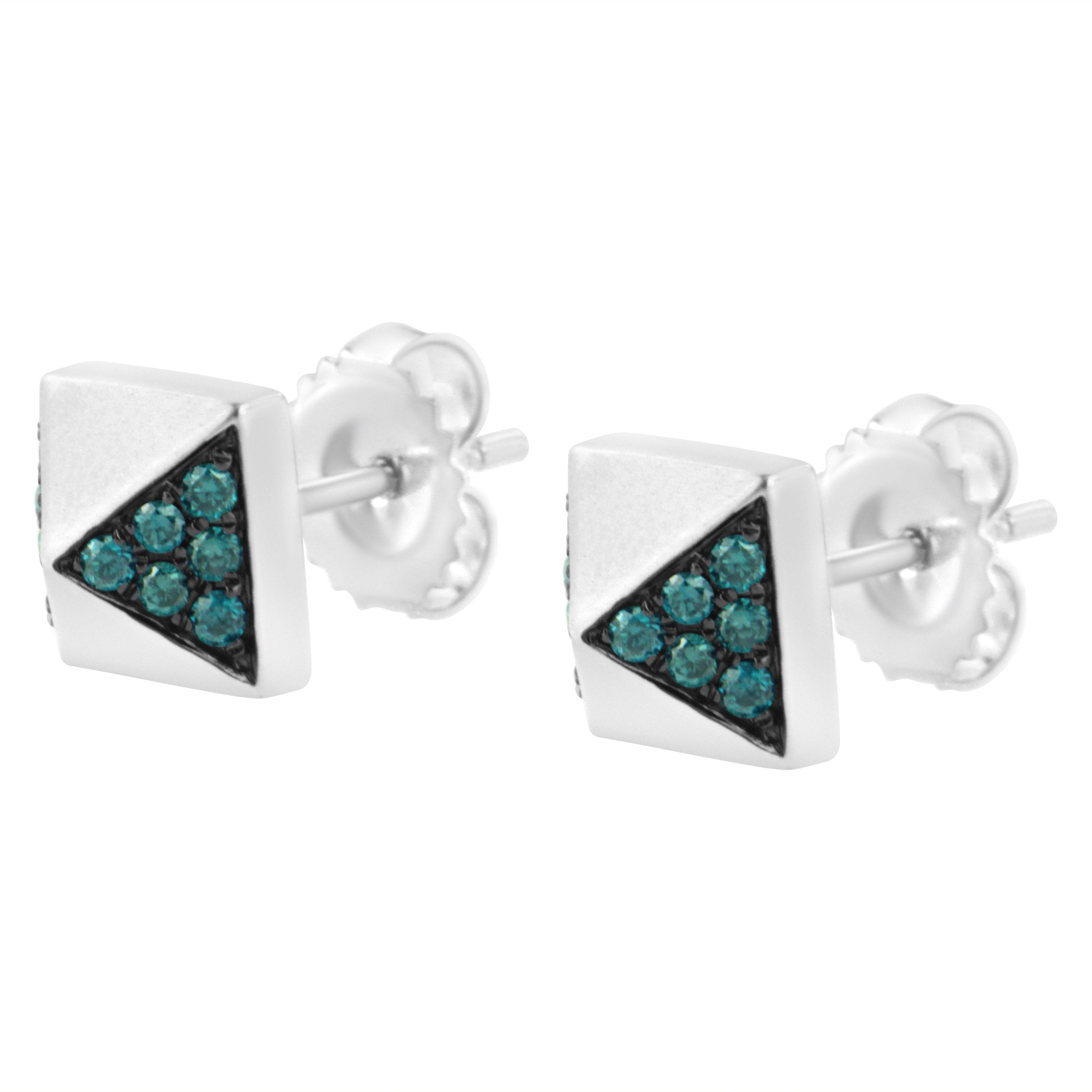 14K White Gold 1/4 Cttw Treated Blue Diamond Pyramid Stud Earring (Blue Color, SI1-SI2 Clarity) by Bids.com