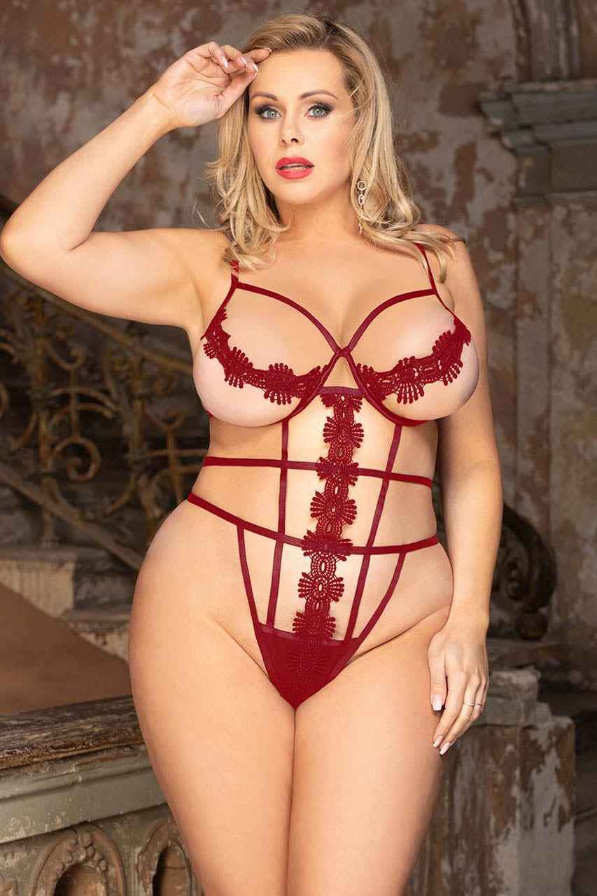 Plus Size Delicate Floral Strappy Teddy