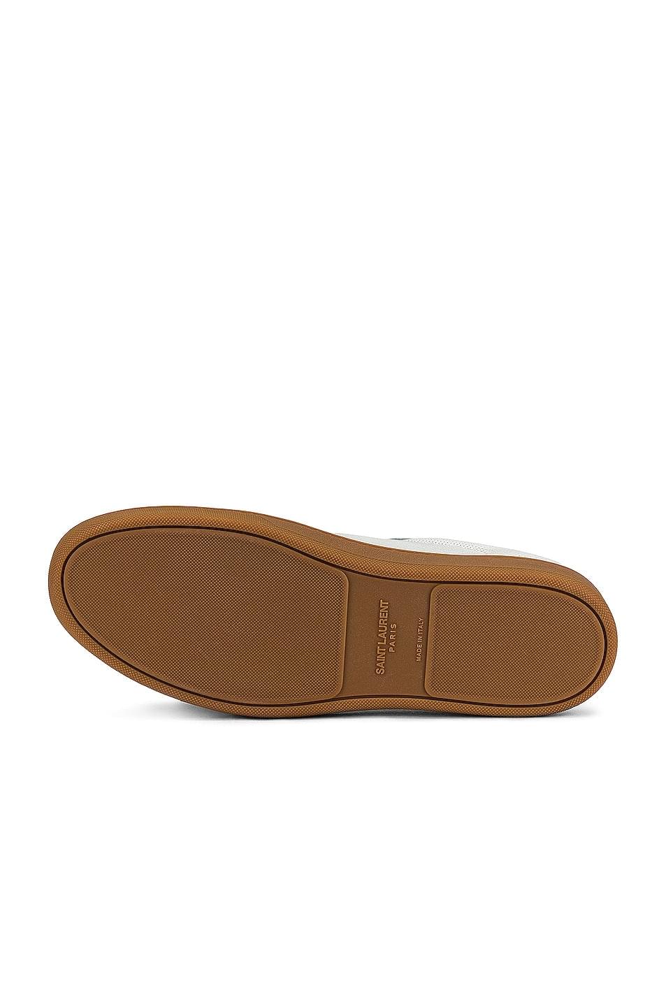 Saint Laurent Men Sl10 Low Top Sneaker