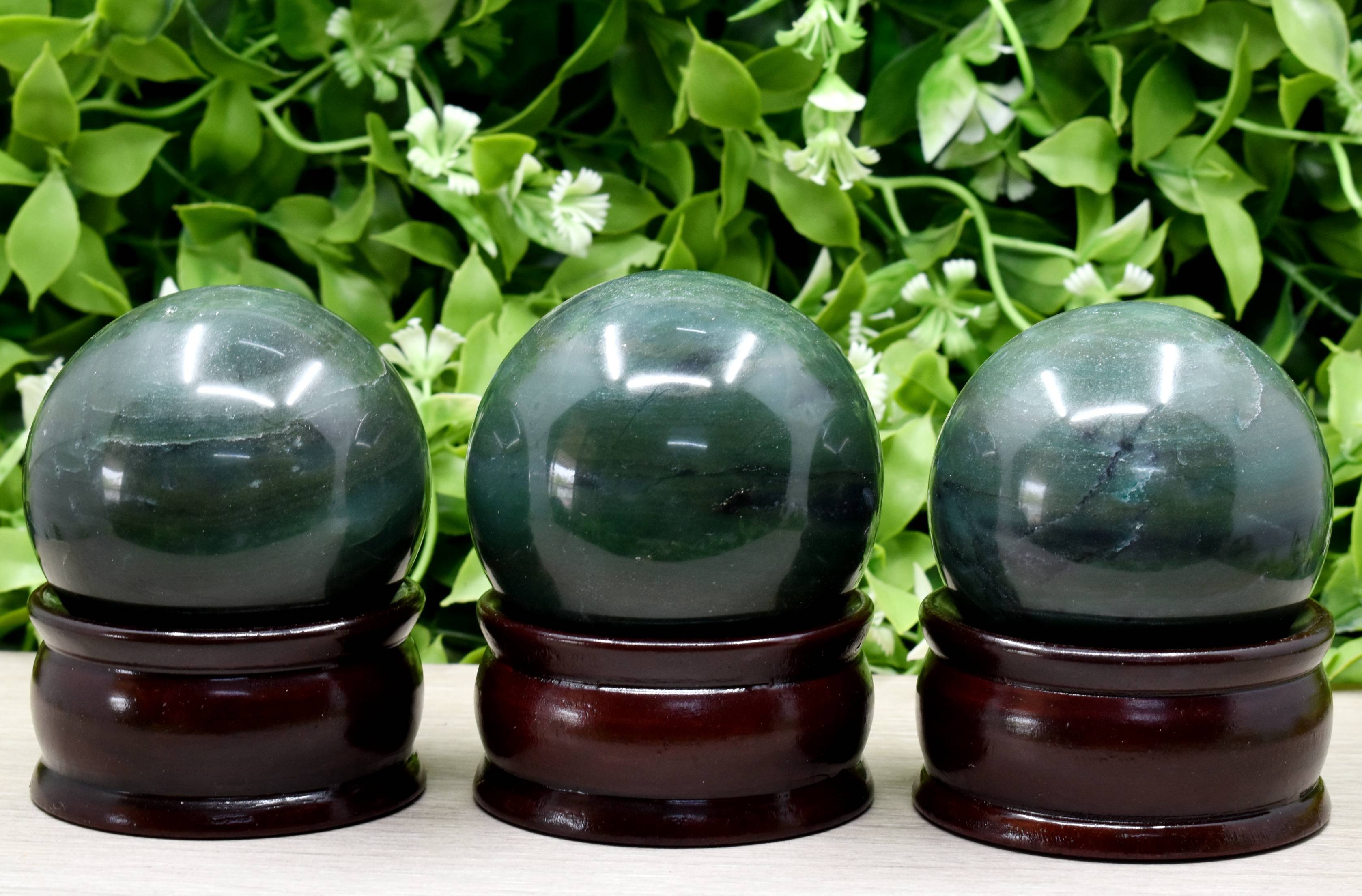 1Pc Green Jade Sphere Crystal Ball Healing Sphere. DestGlow