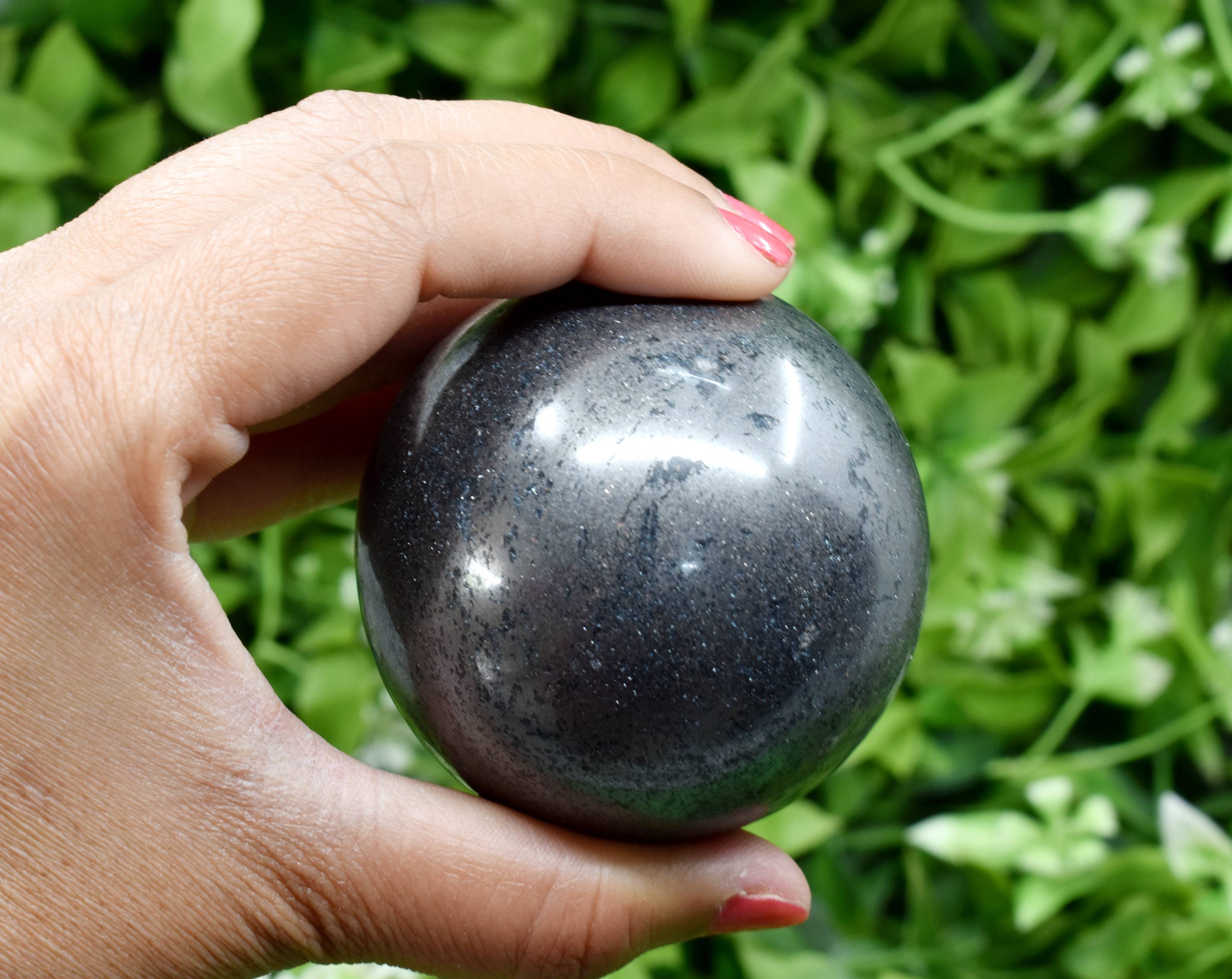 1Pc Hematite Sphere Crystal Ball Healing Sphere.