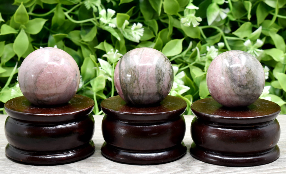 1Pc Rhodonite Sphere Crystal Ball Healing Sphere. DestGlow