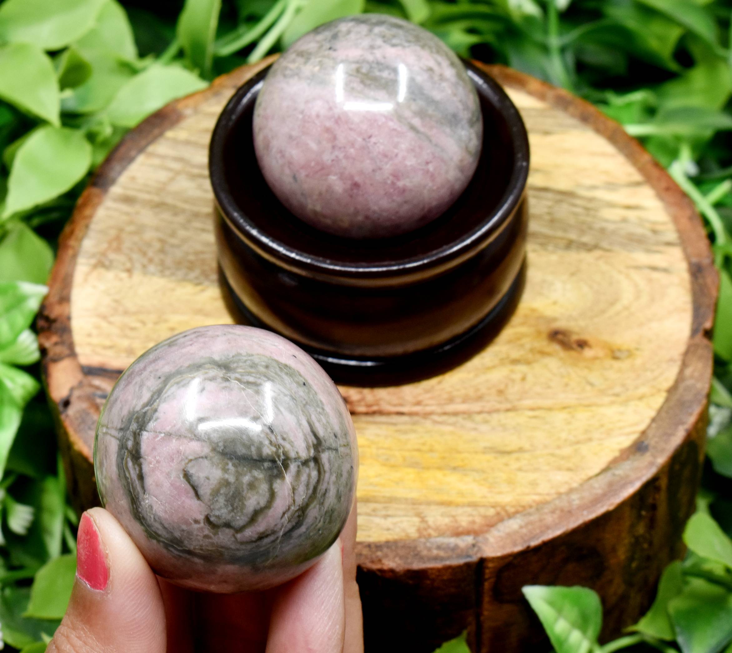 1Pc Rhodonite Sphere Crystal Ball Healing Sphere. DestGlow