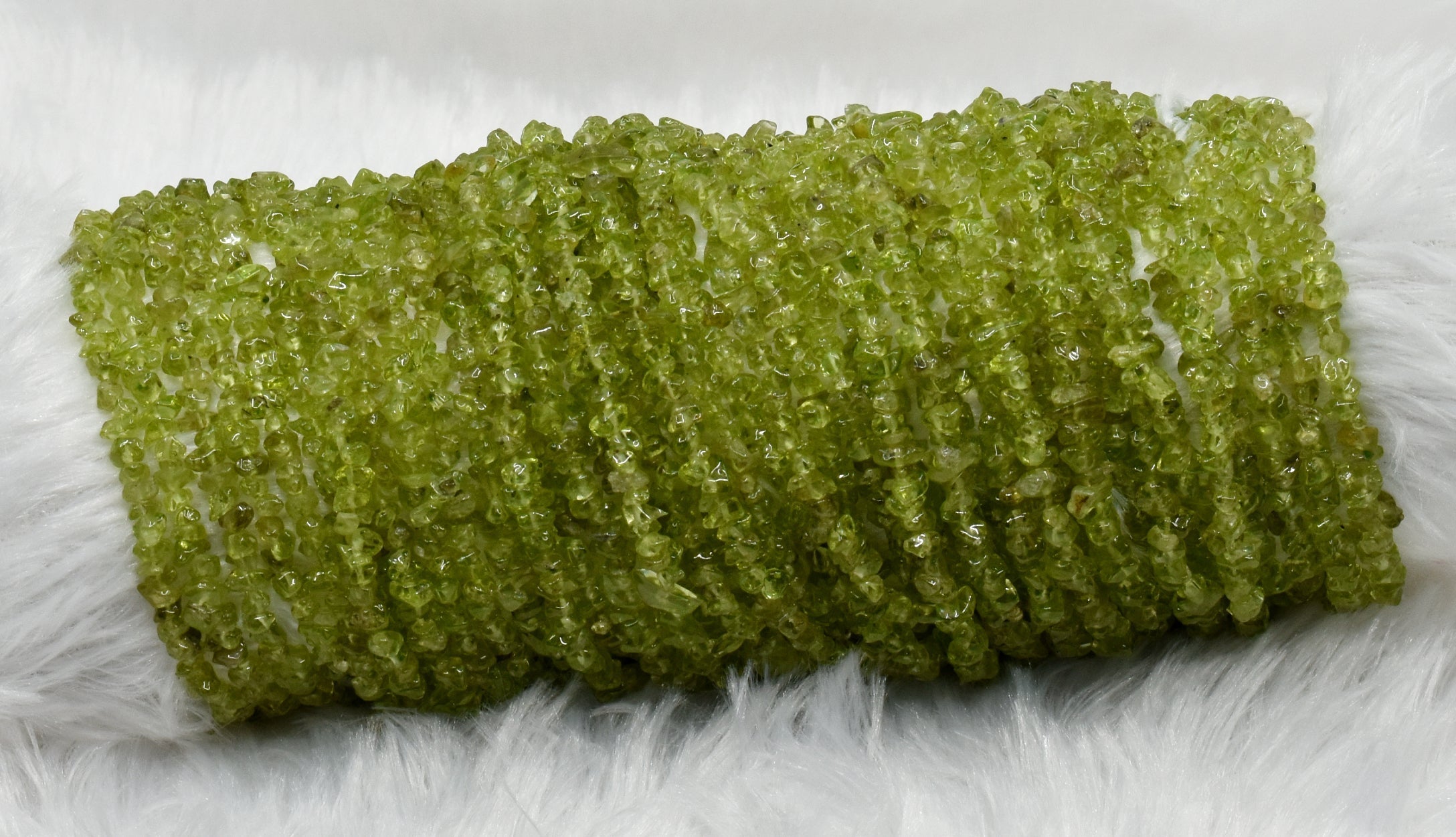 Uncut Raw Peridot Crystal Chip Beads for Necklace (Alignment Of Chakra and Chakra Cleansing ) DestGlow