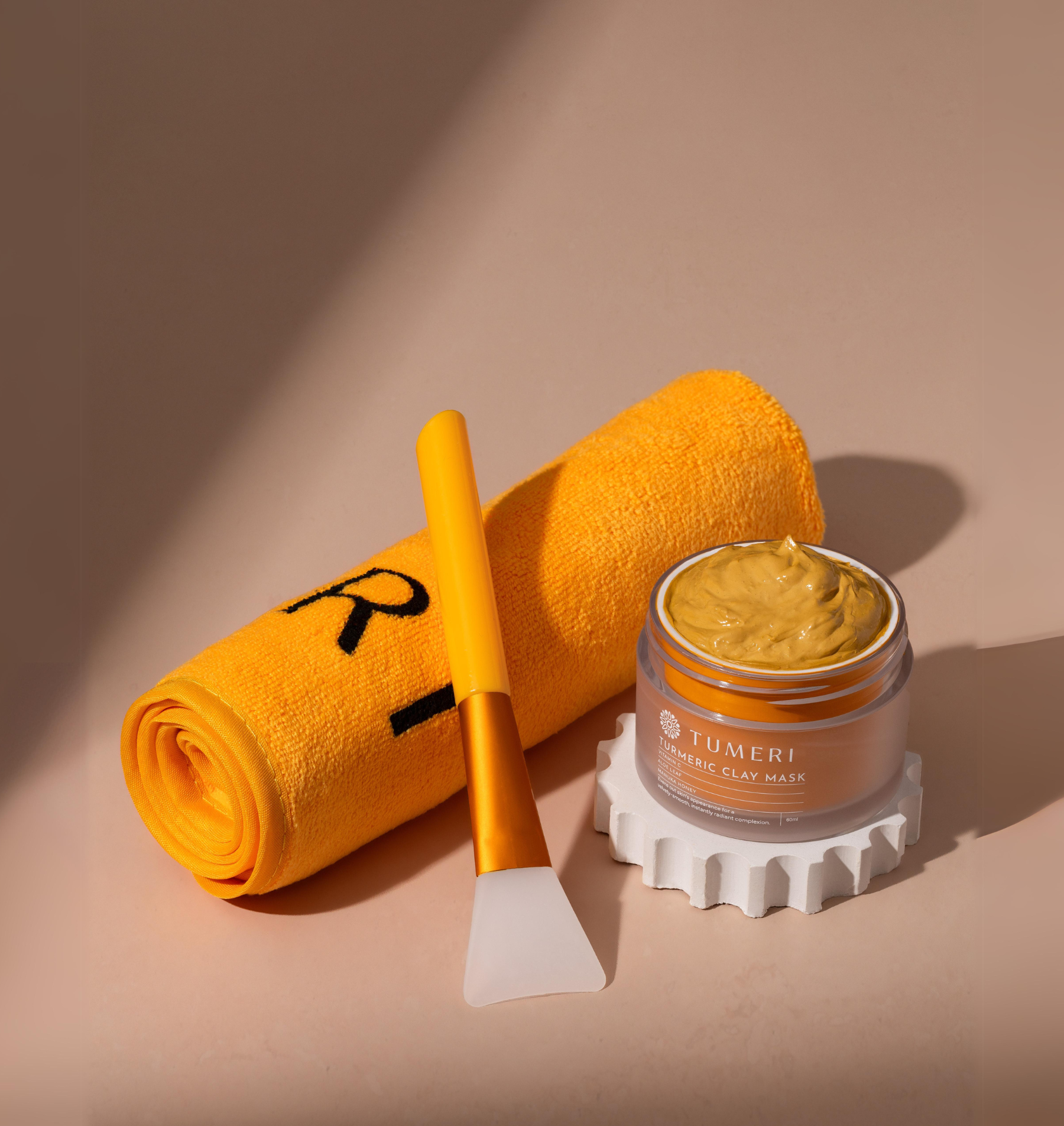Turmeric + Vitamin C Clay Mask DestGlow