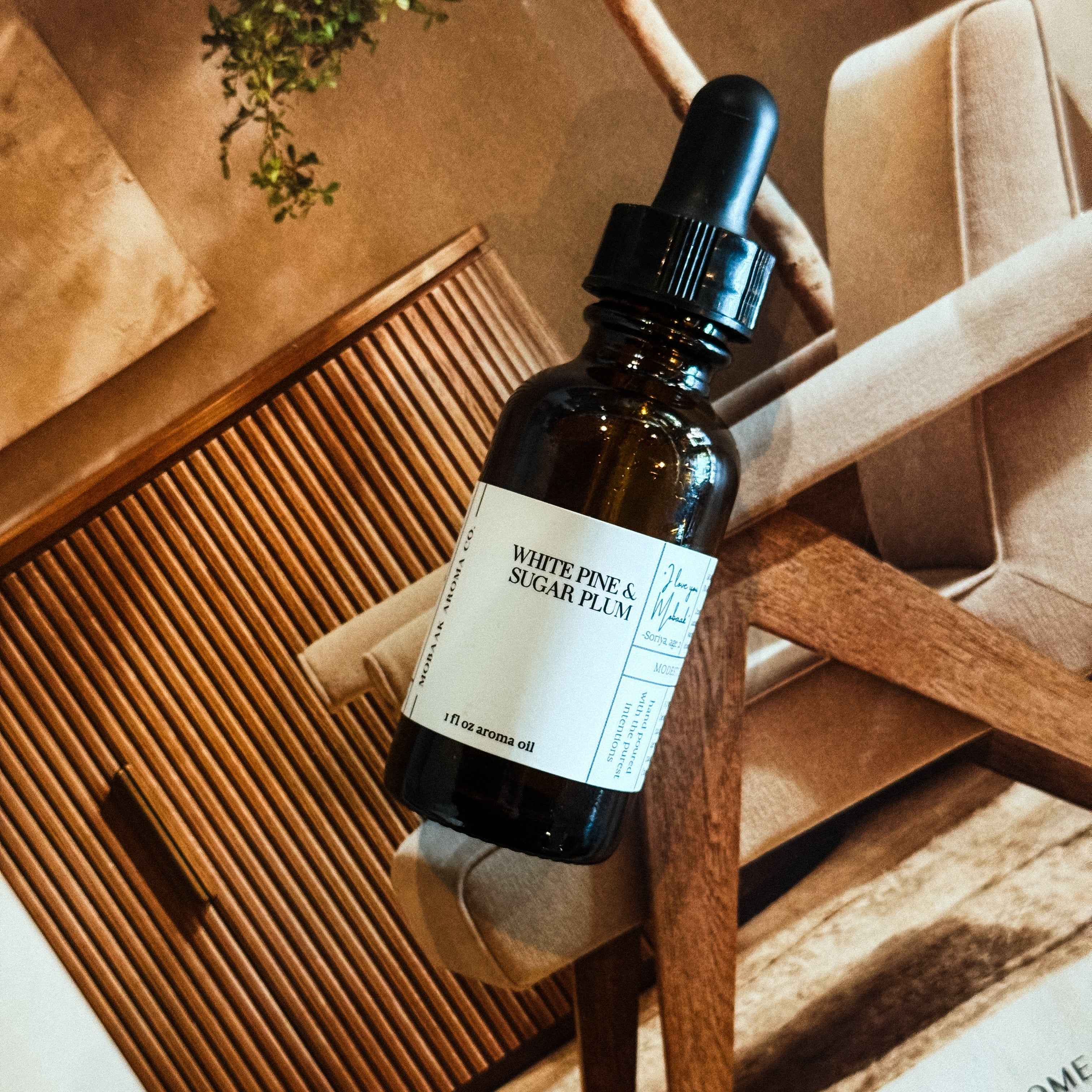 White Pine + Sugar Plum Aroma Oil