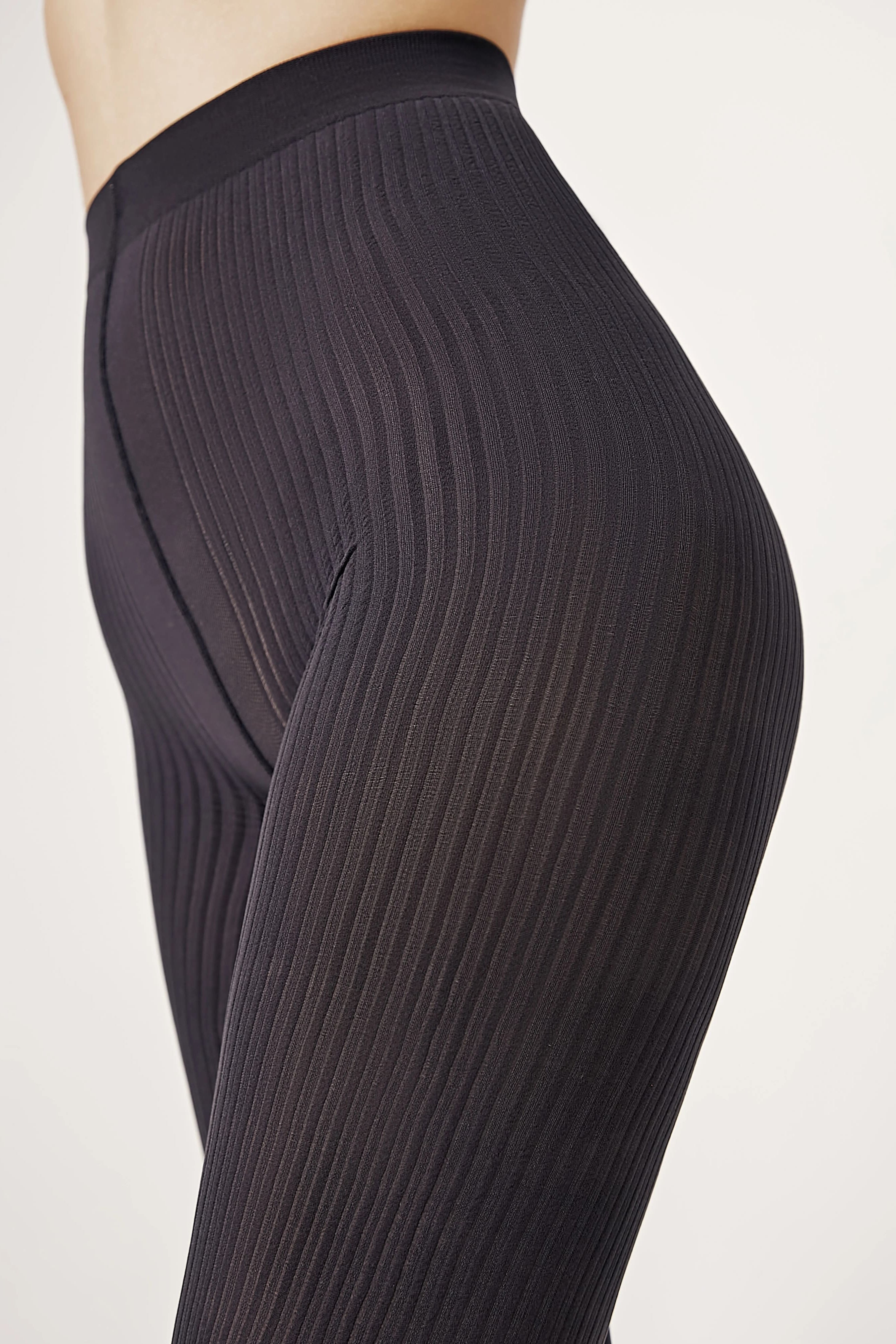 Fantasy Leggings Conte Casual 100 Den - Matte Finish by TheRanok.com