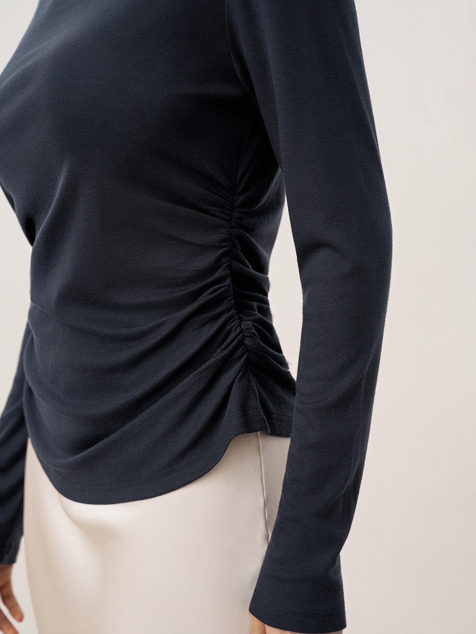 Wool Mock Neck Waist Pleat Top ISOLDE by LINTICO