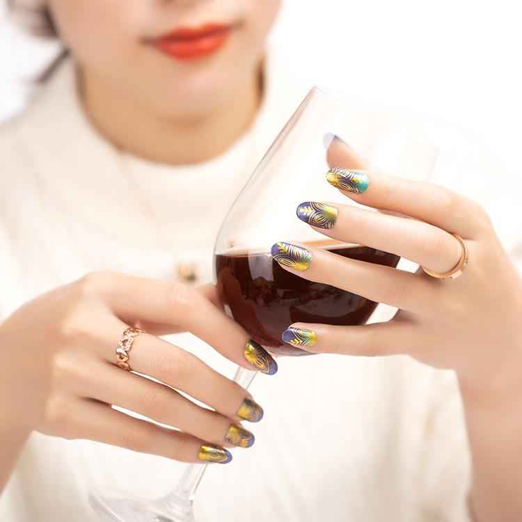 Yoga Nails - DestGlow
