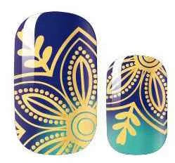 Yoga Nails - DestGlow