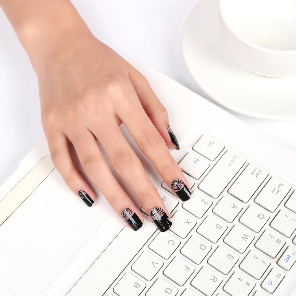Spider Nails - DestGlow