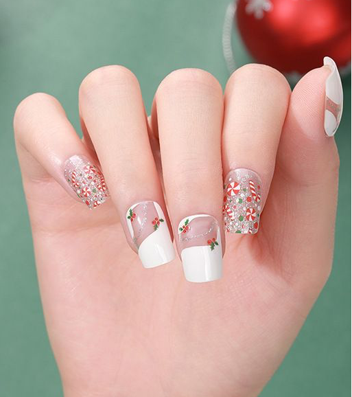 Christmas Mistletoe Gel Nails by Candied Nails