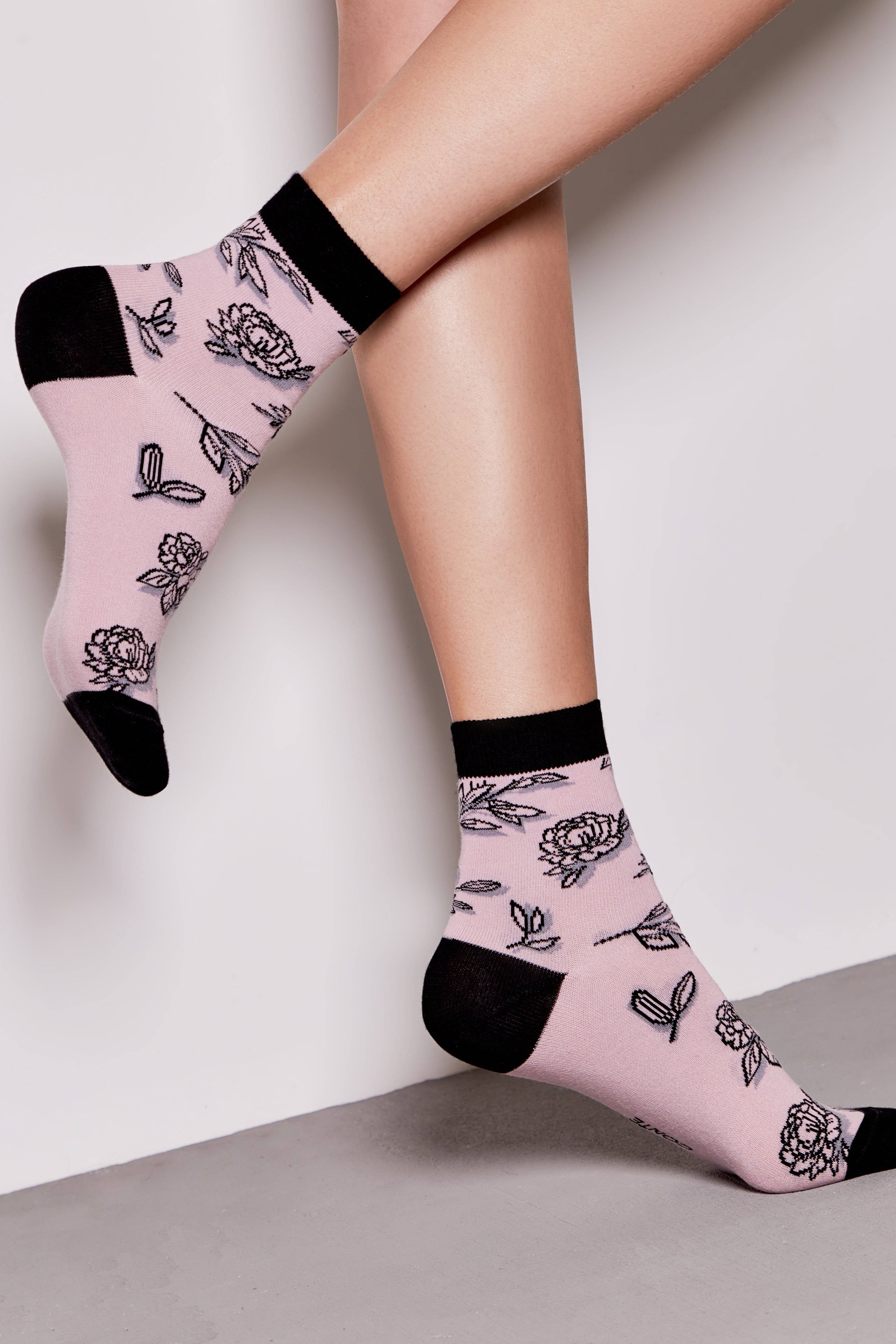 Conte Cotton Socks Classic - 435 Flowers With Shadow - DestGlow