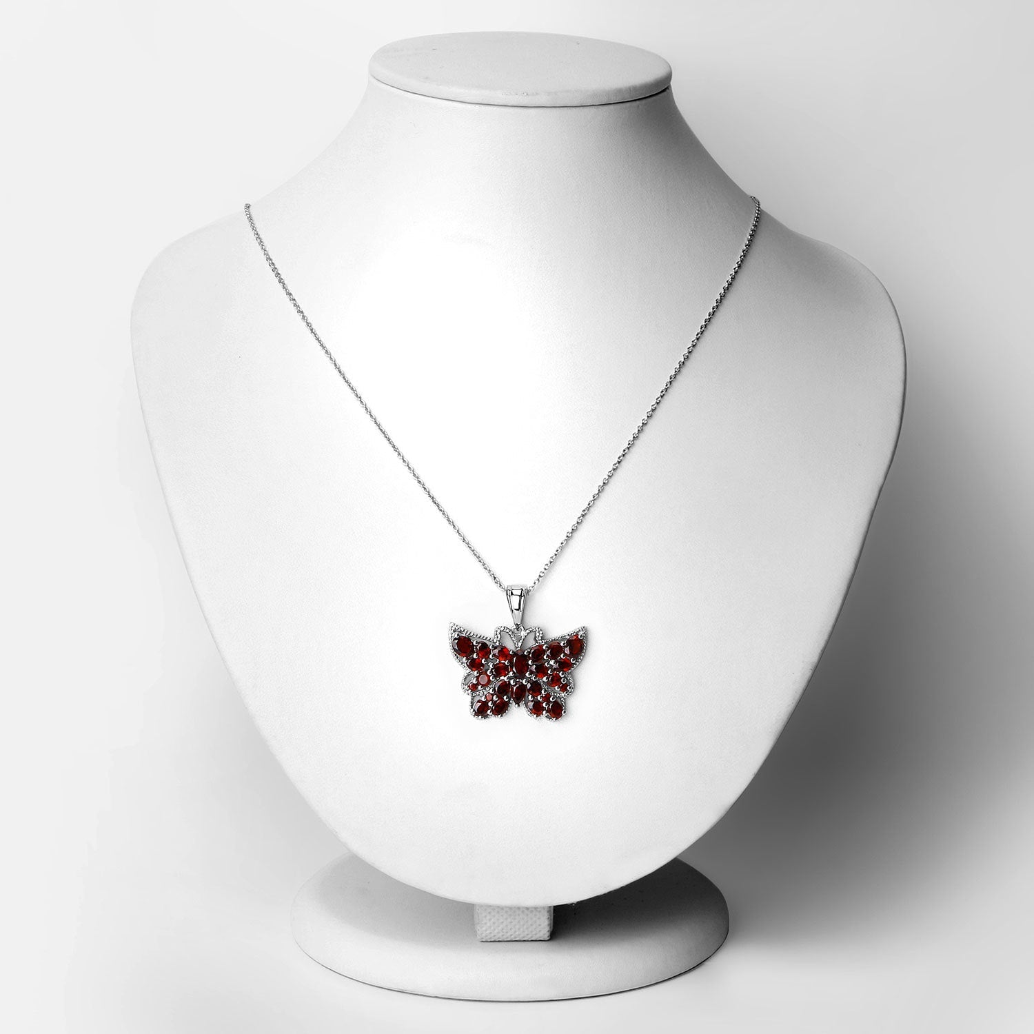 4.90 Carat Genuine Garnet .925 Sterling Silver Pendant by Bids.com