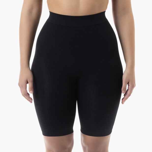 Buttlifting shapewear shorts with anti-cellulite control