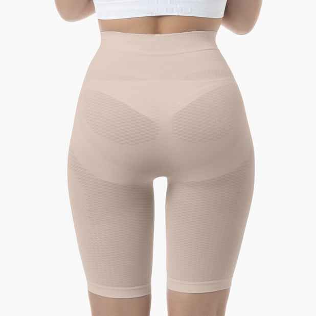 Buttlifting shapewear shorts with anti-cellulite control