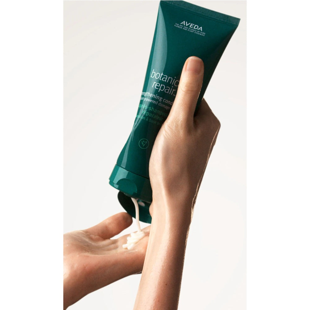 Aveda Botanical Repair Strengthening Conditioner - DestGlow