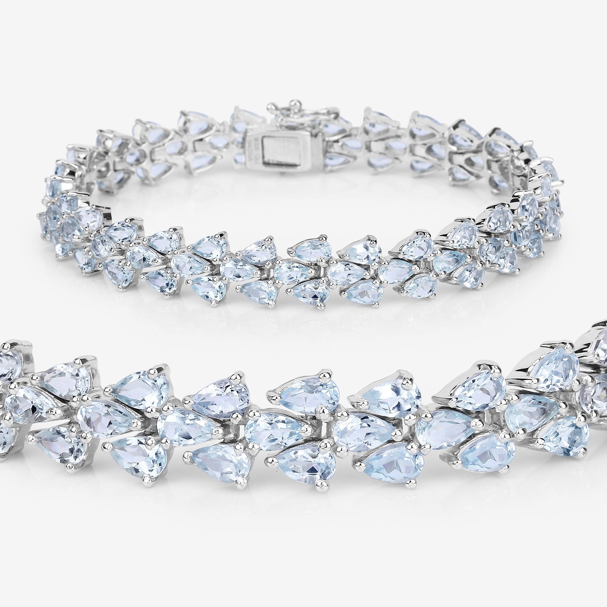 14.11 Carat Genuine Aquamarine .925 Sterling Silver Bracelet by Bids.com