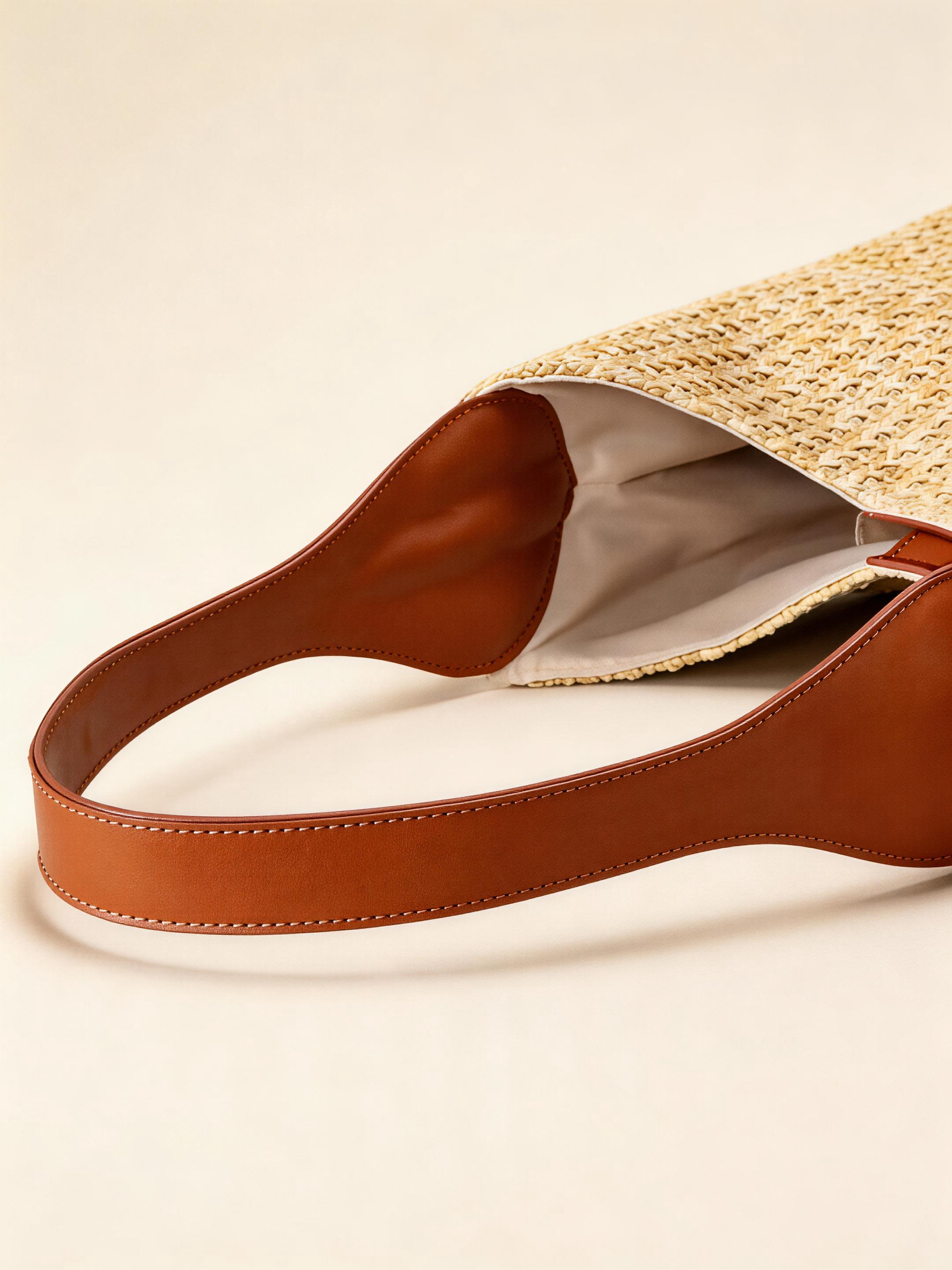 Artisanal Handwoven Colorblock Bucket Bag for Effortless Coastal Style DestGlow