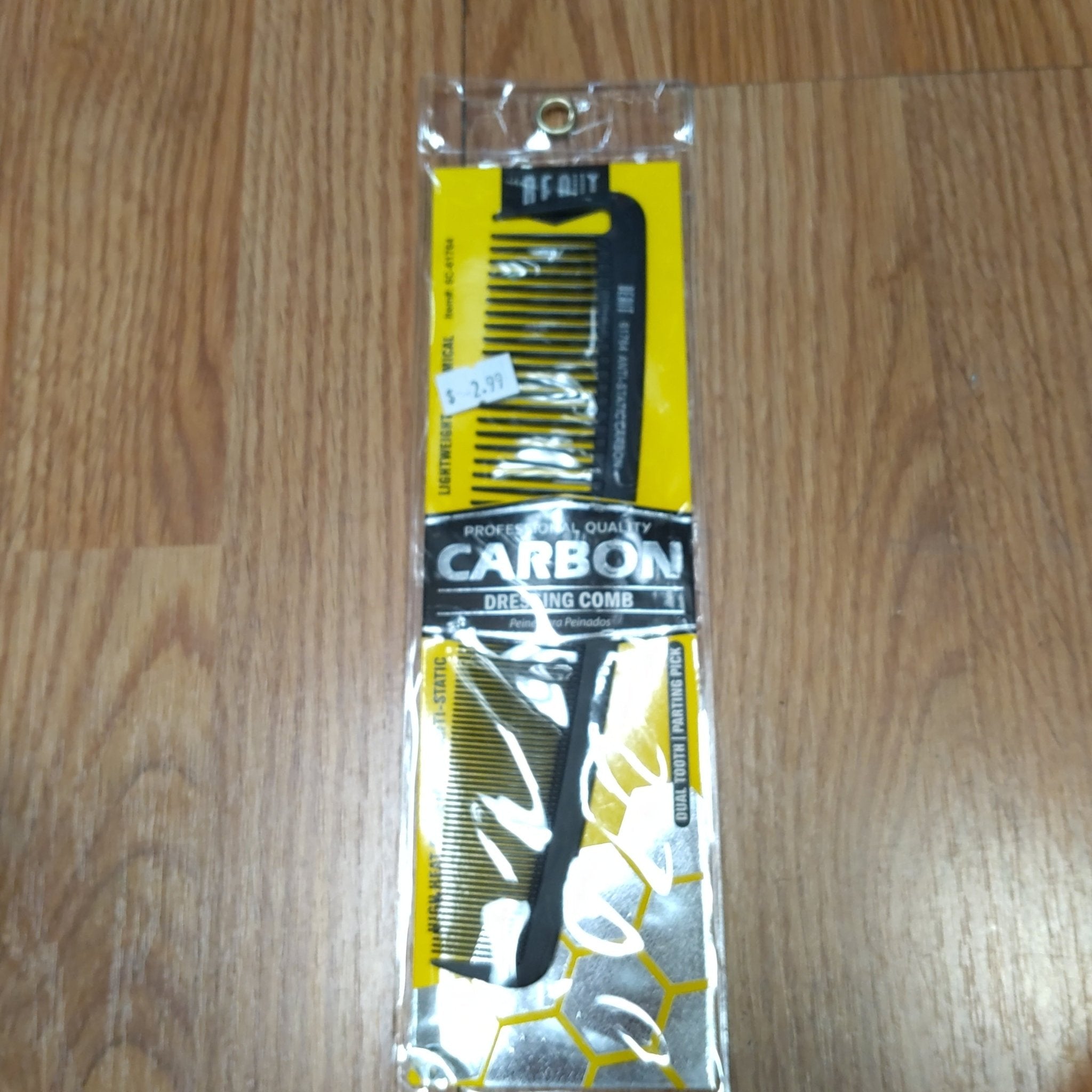 Beaut Dressing Carbon Comb