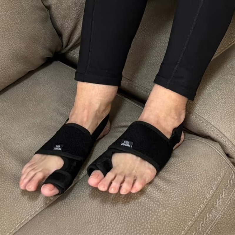 BunioAlign™ Bunion Corrector – Toe Alignment with Adjustable Support Straps