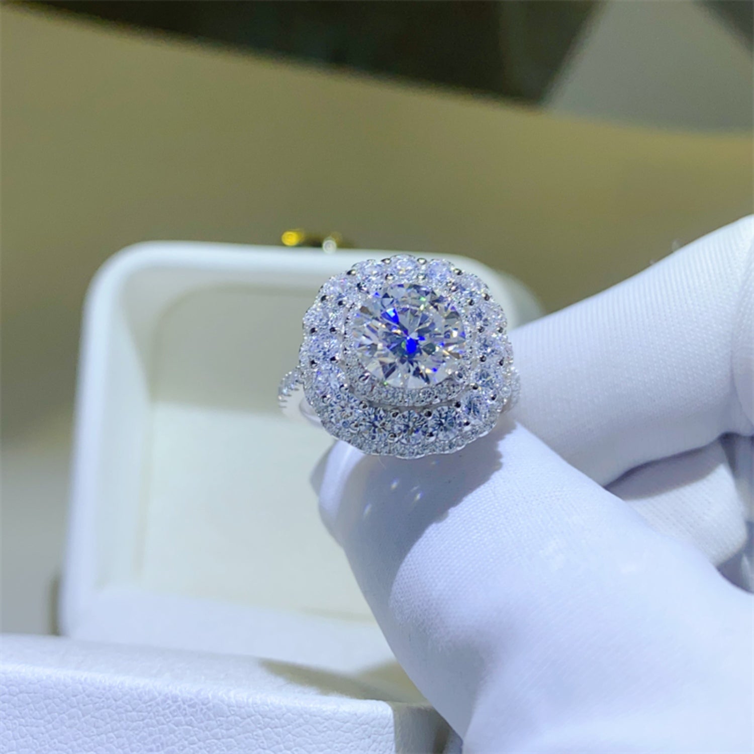 2 Carat Brilliant Round Cut Sparkala™ Pure Sterling Silver Ring - DestGlow