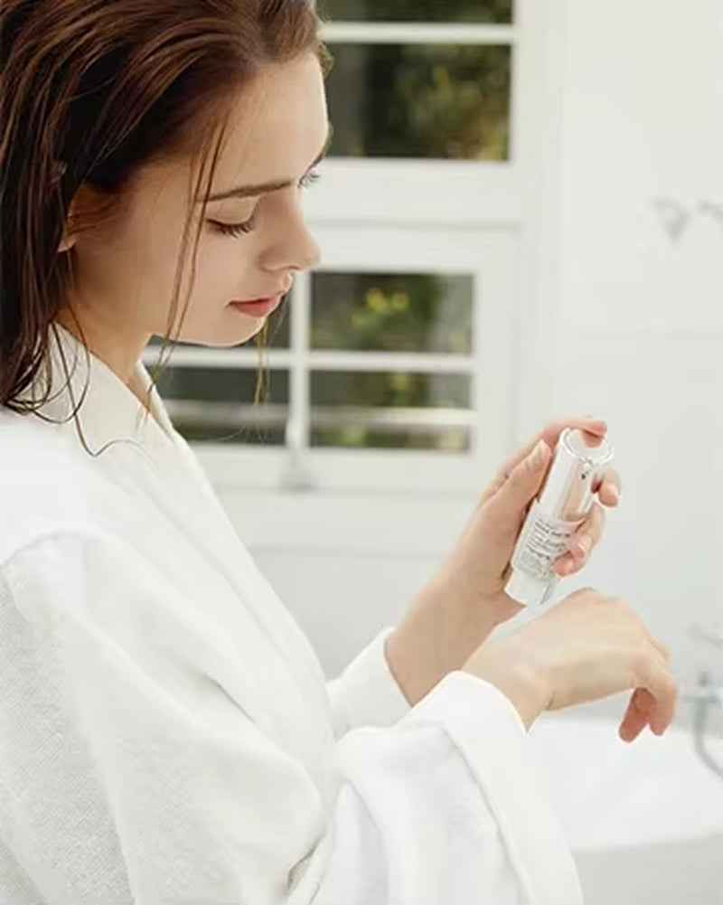 COSMETICS CICA Reedle Shot 700 Essence | Intensive Face Essence, Centella Complex, Hyaluronic Acid, Green Propolis Extract by Korean Skin Care