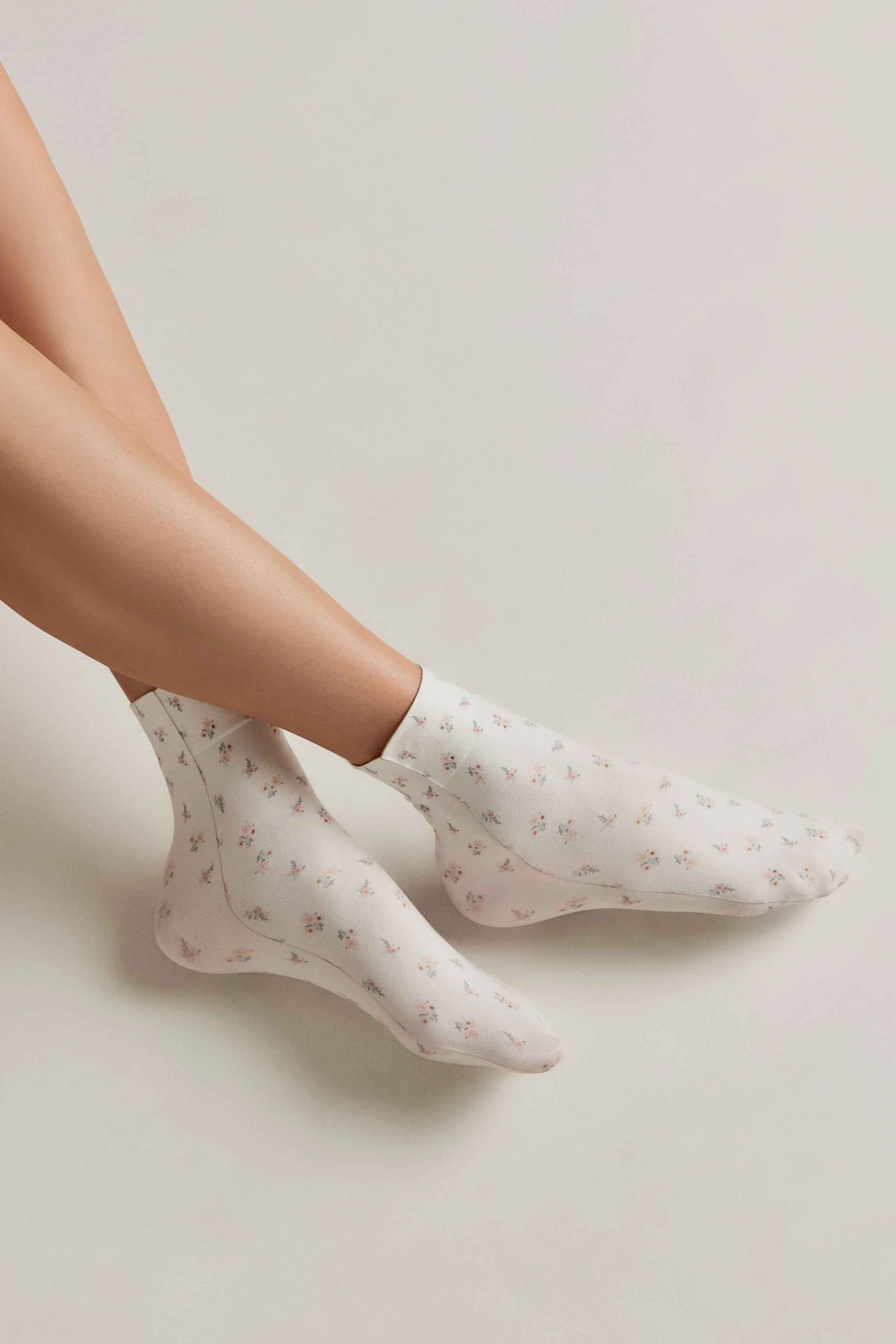 Socks Conte Fantasy 900 - Romance - accessories
