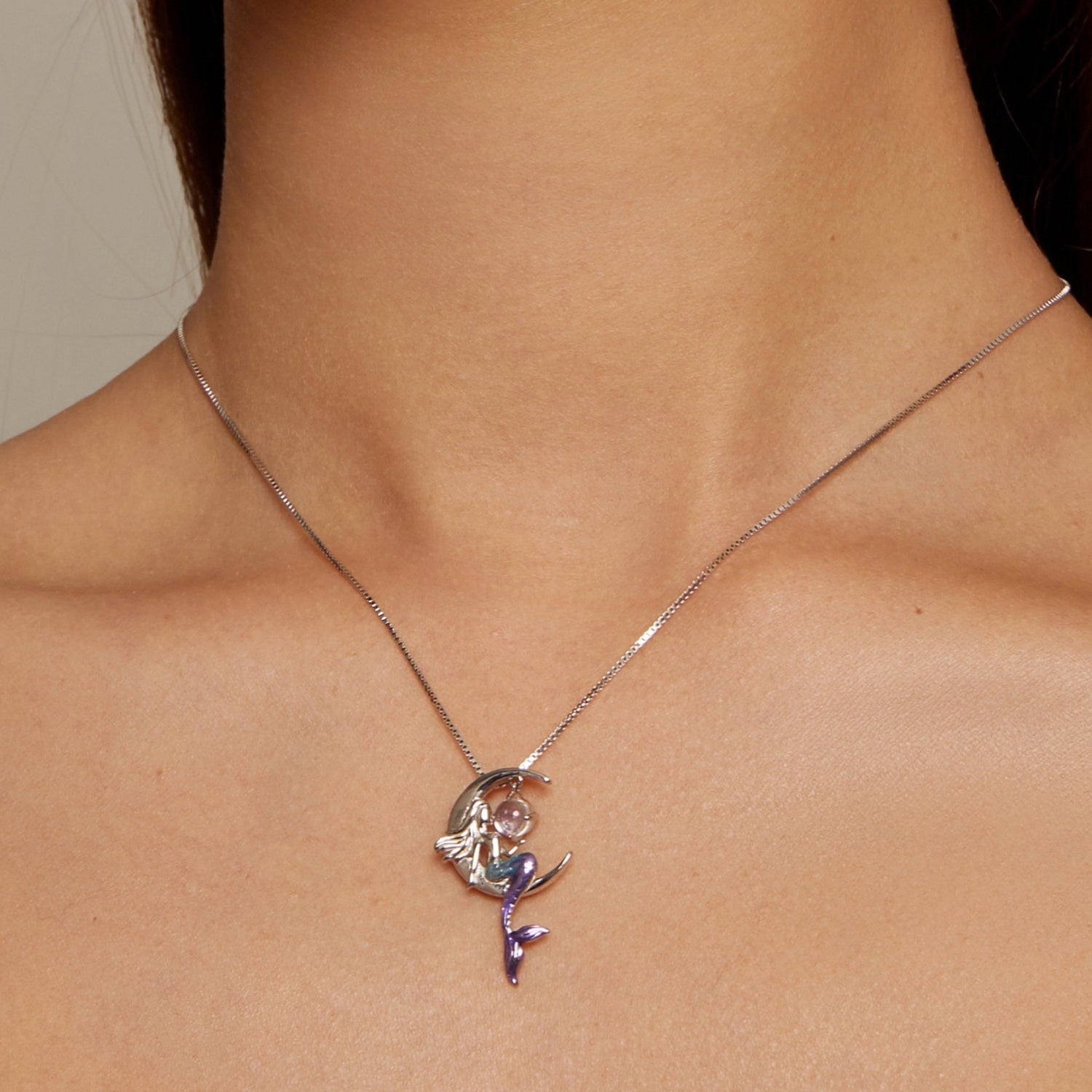 925 Sterling Silver 29x18mm Moonstone Pendant Necklace with Enamel Process DestGlow
