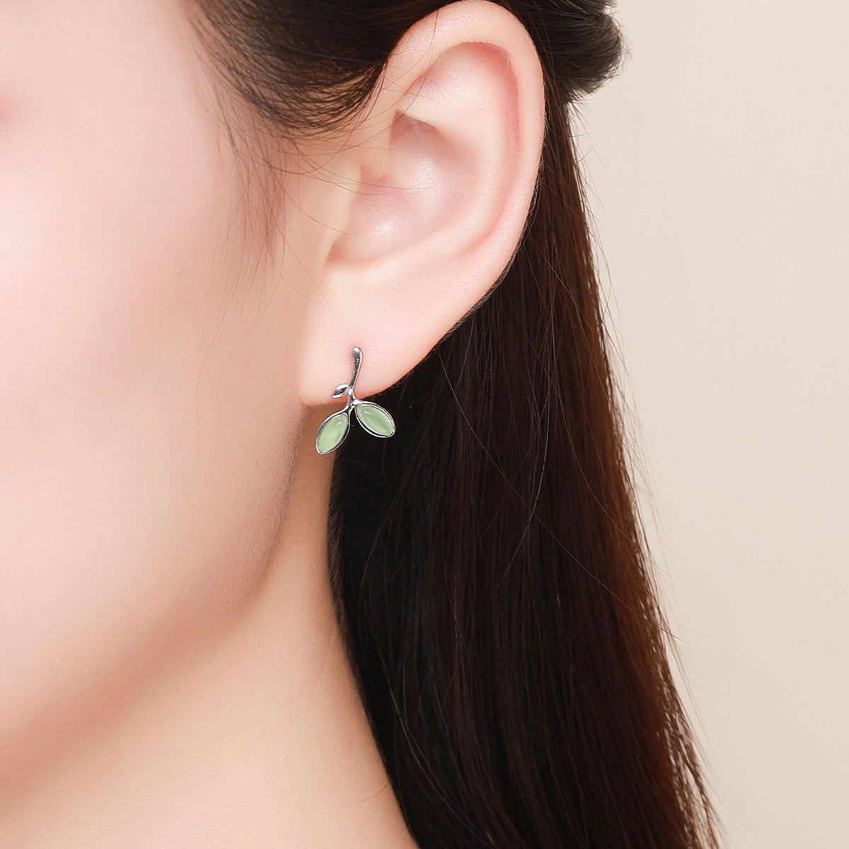 925 Sterling Silver Earrings with Synthetic Opal 1.5*1.3cm DestGlow