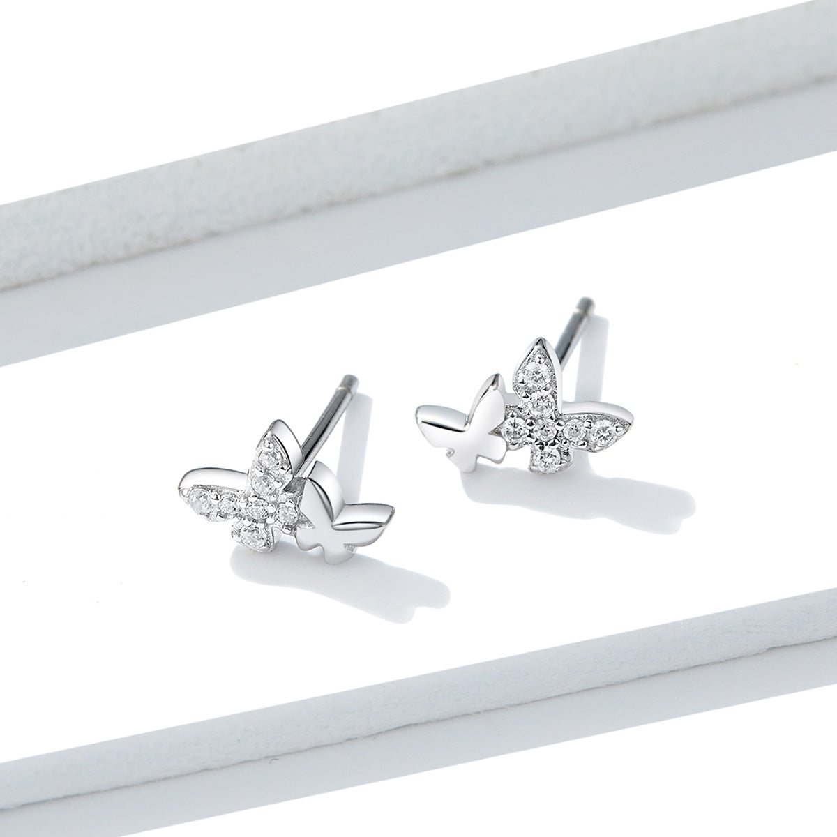 925 Sterling Silver Earrings with Pavé Setting CZ - 0.6*0.9cm DestGlow