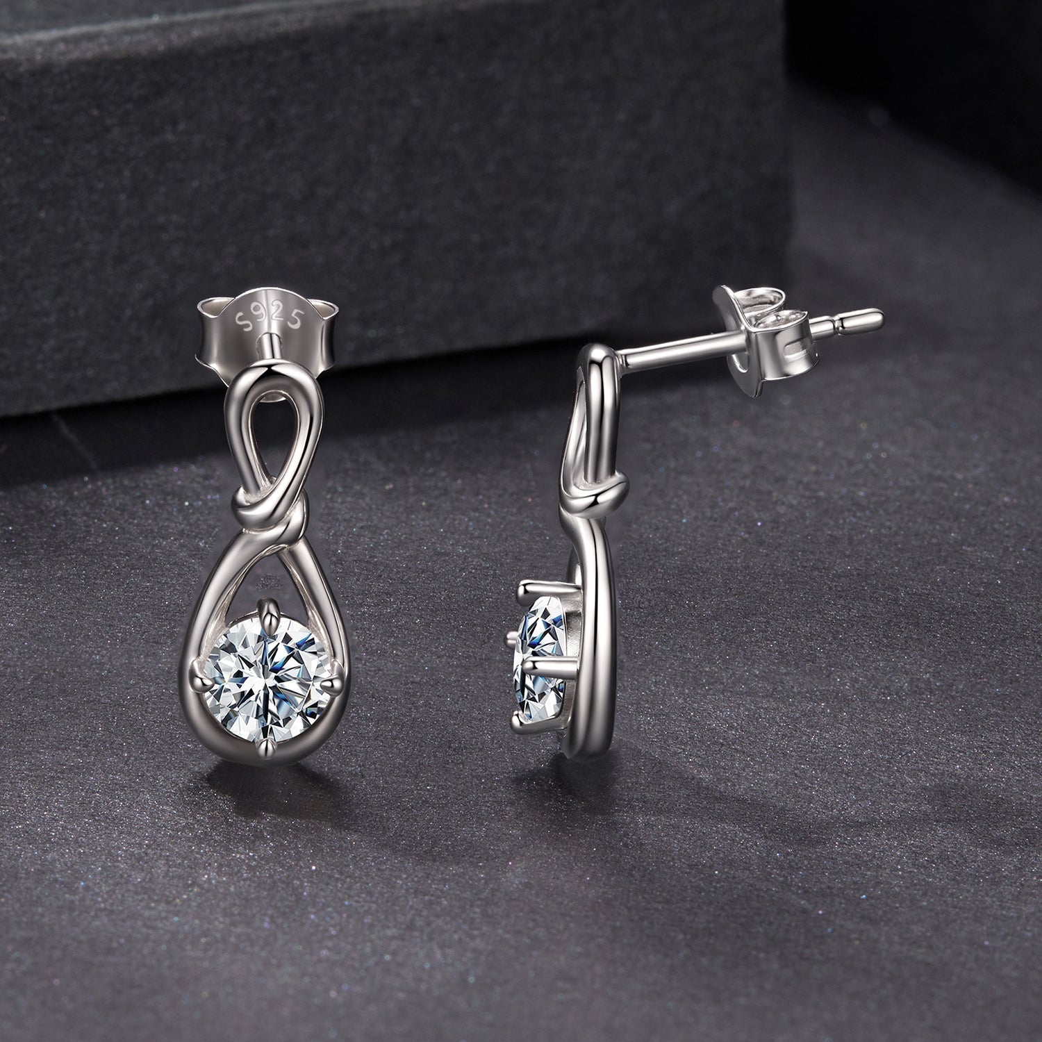 925 Sterling Silver 0.5 Carat Moissanite Earrings for Women DestGlow
