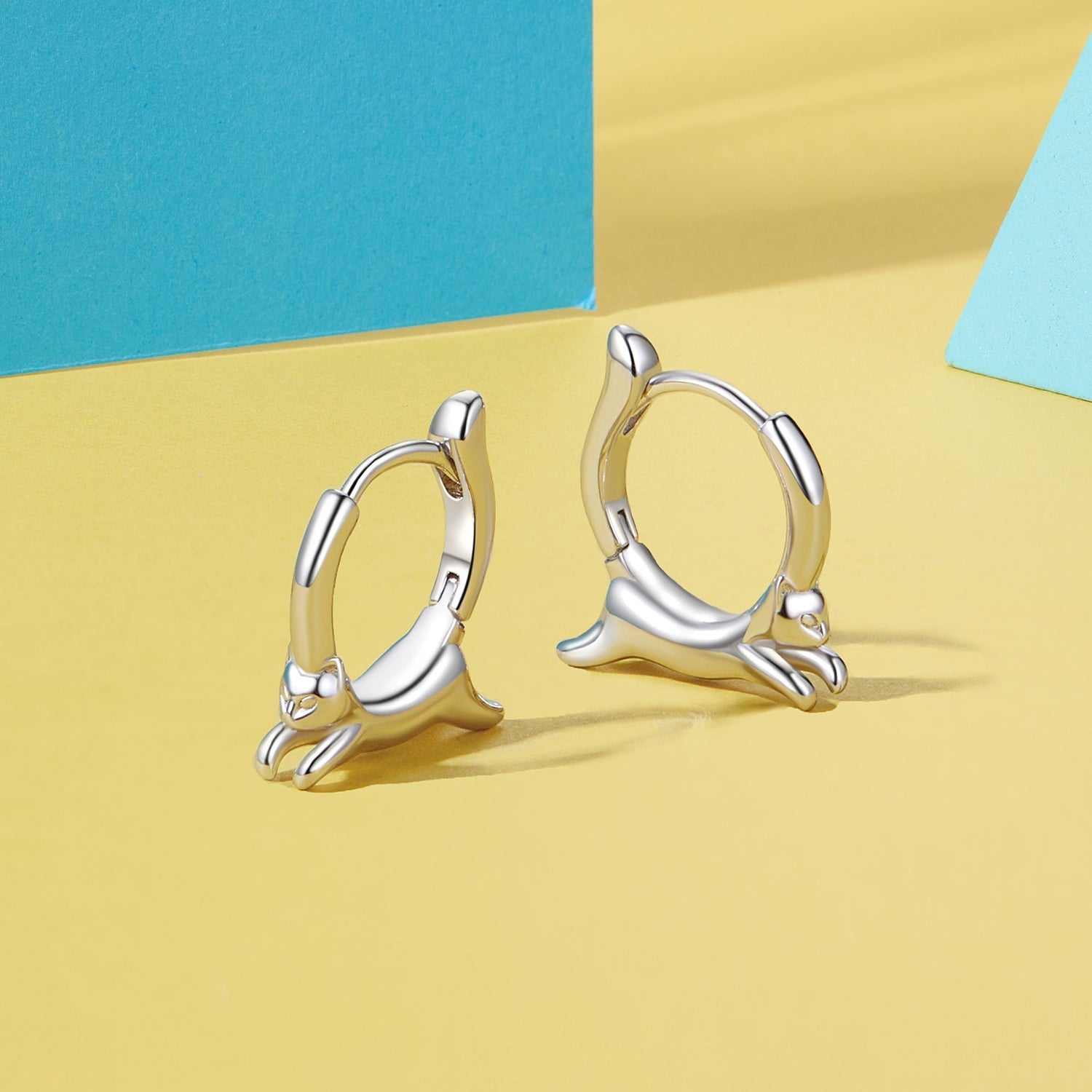 925 Sterling Silver Earrings for Women, Size 15*4mm, Inner Diameter 10mm, Plated Platinum DestGlow