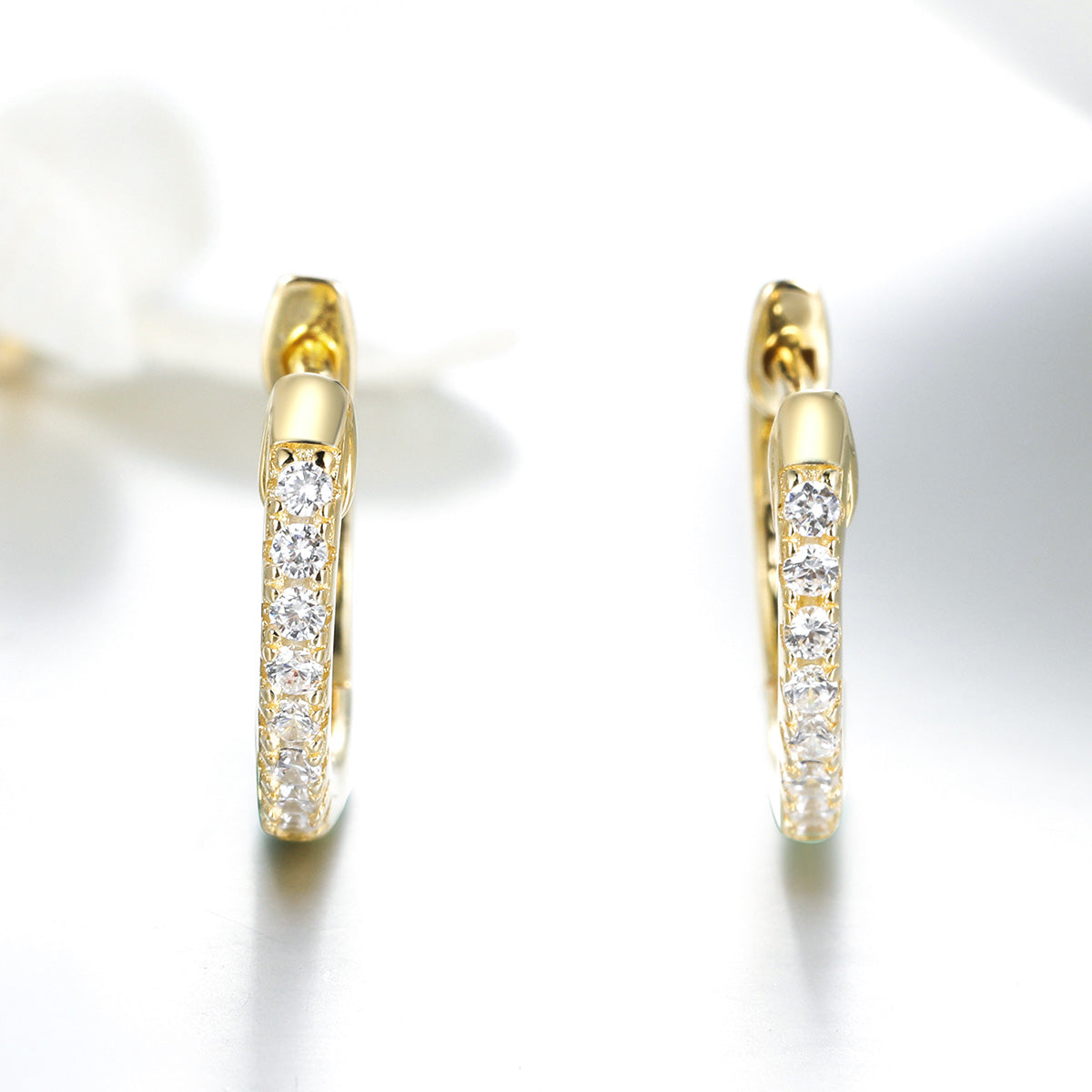 925 Sterling Silver 1.3cm Pavé Set CZ Earrings DestGlow