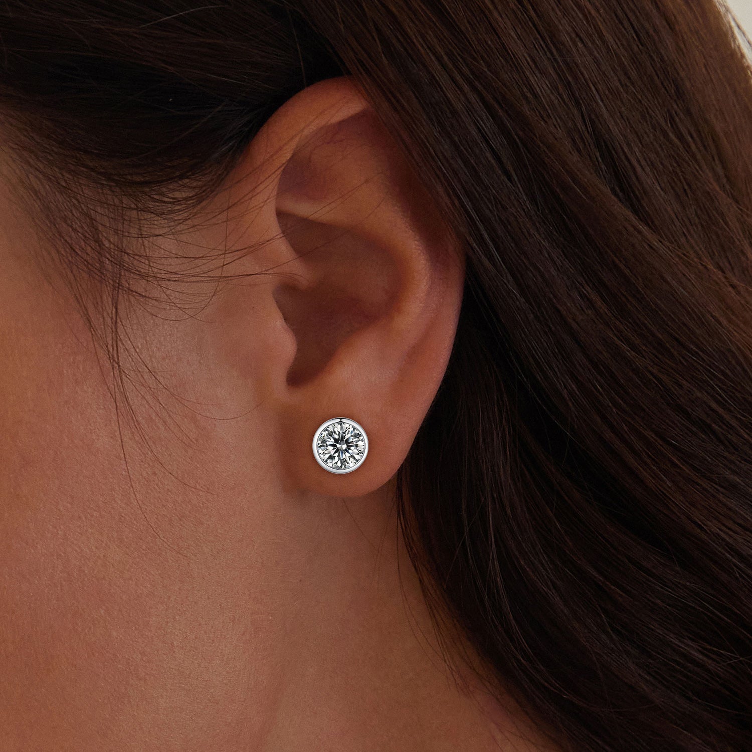925 Sterling Silver Earrings with Pavé Setting CZ, 7mm, Plated Platinum for Women DestGlow