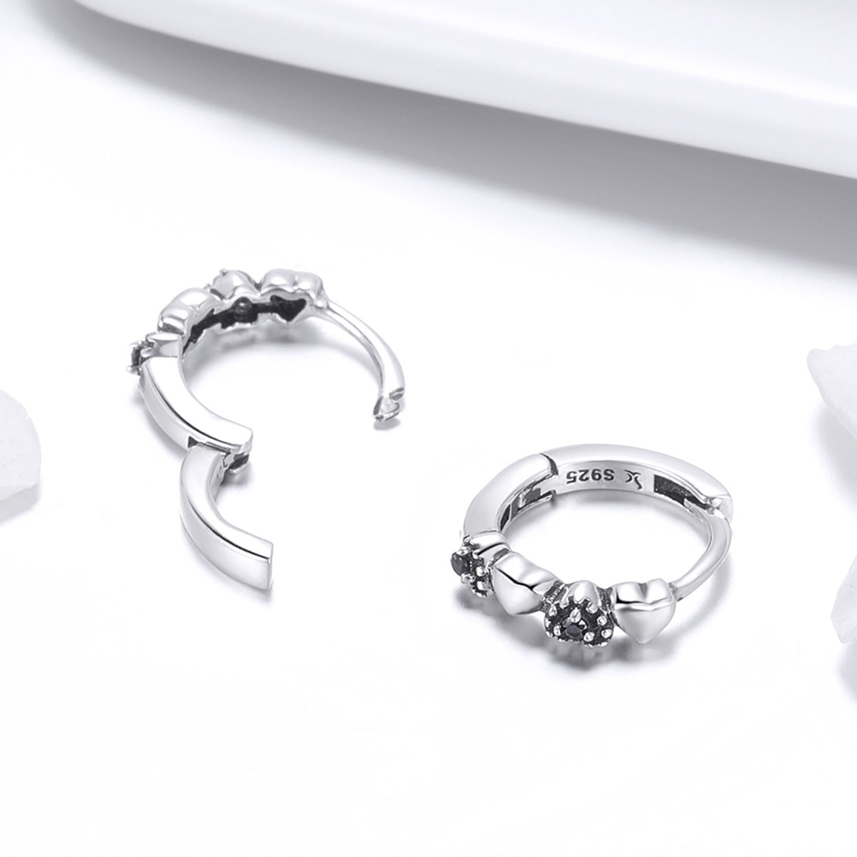 925 Sterling Silver Earrings with Pavé Setting CZ, 1.1*0.3cm DestGlow