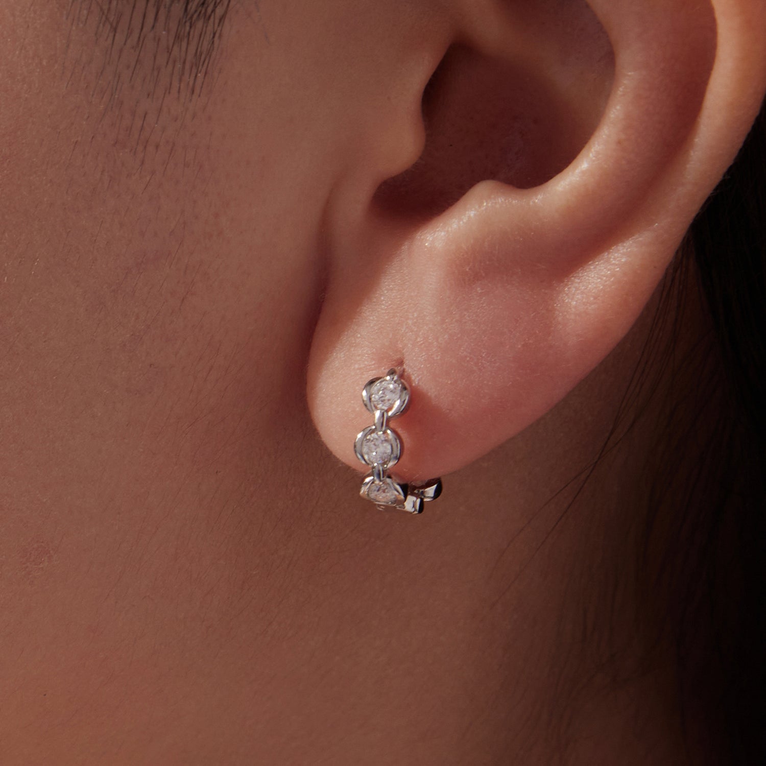 925 Sterling Silver 0.25 Carat Moissanite Hoop Earrings for Women DestGlow