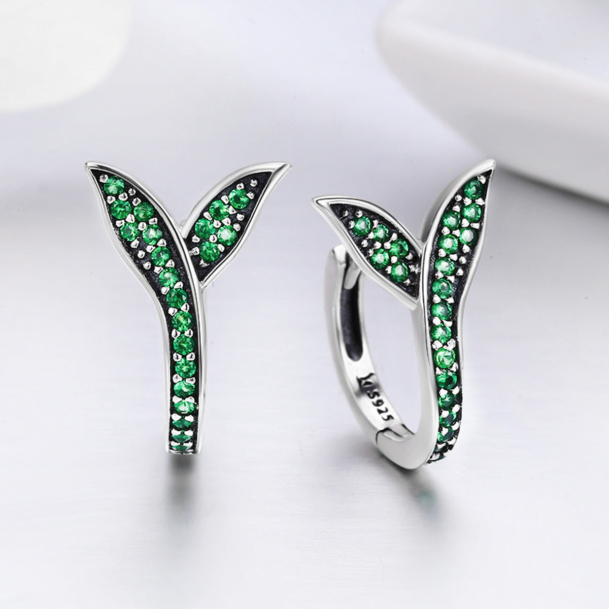 925 Sterling Silver Earrings with Pavé Setting CZ 1.5*1cm for Women DestGlow