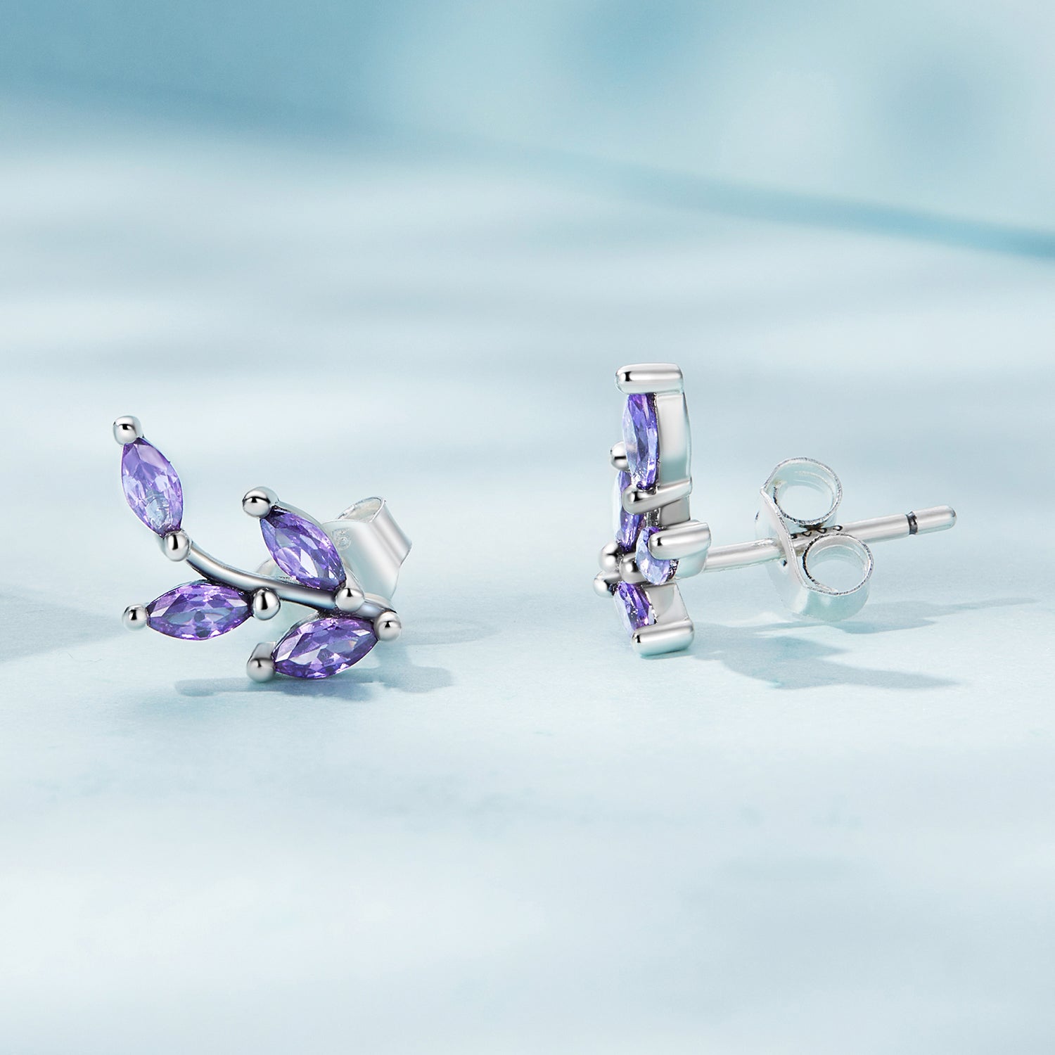 925 Sterling Silver Earrings with CZ and Oxidized Finish - 1.3*0.6cm DestGlow