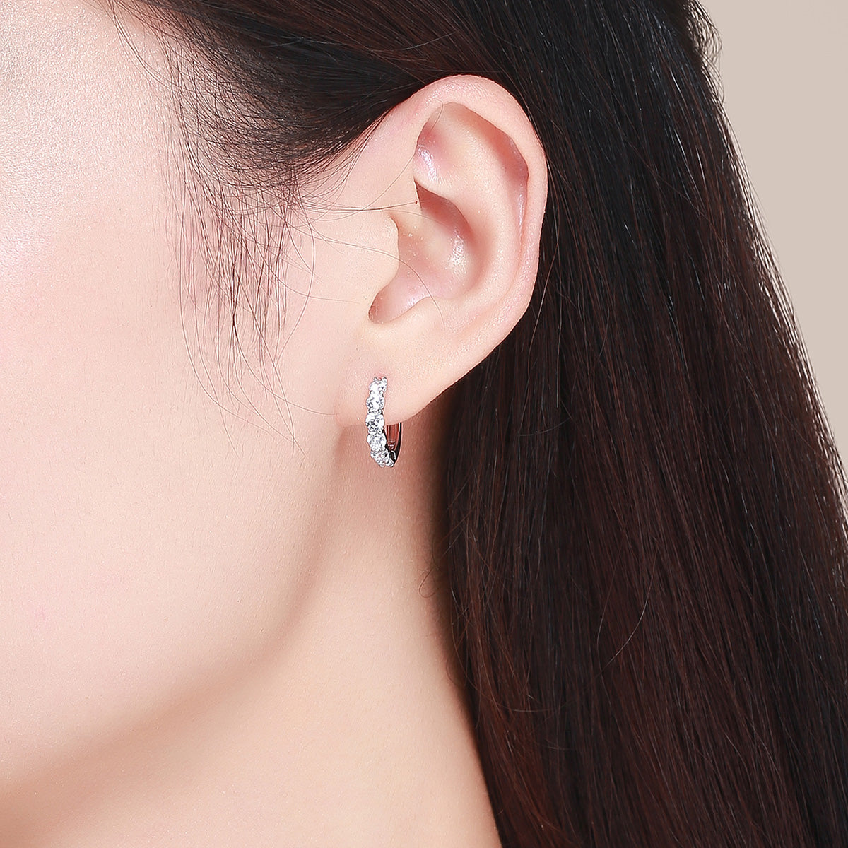 925 Sterling Silver Earrings with Pavé CZ in Platinum Plating, 1.6 x 0.3 cm for Women DestGlow