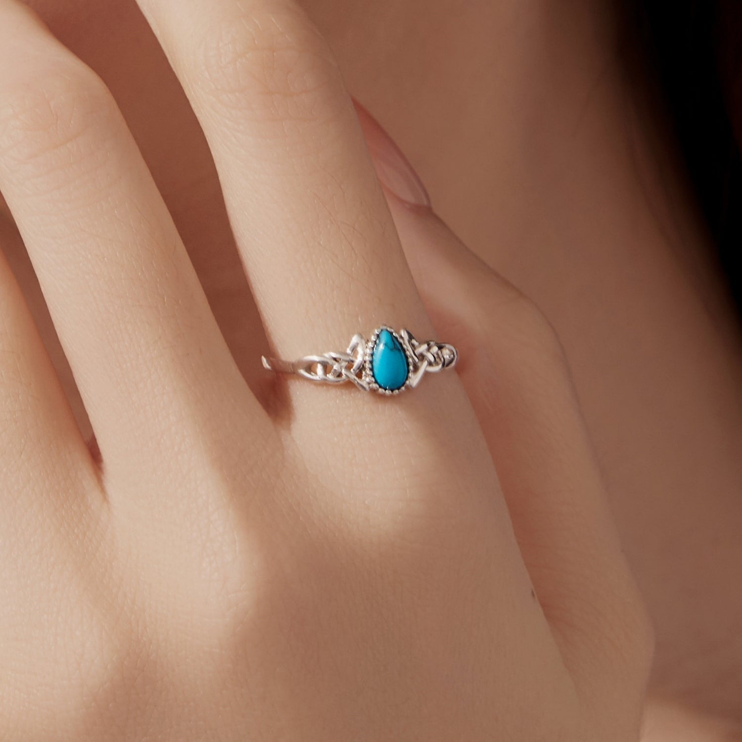 925 Sterling Silver Synthetic Turquoise Ring for Women DestGlow