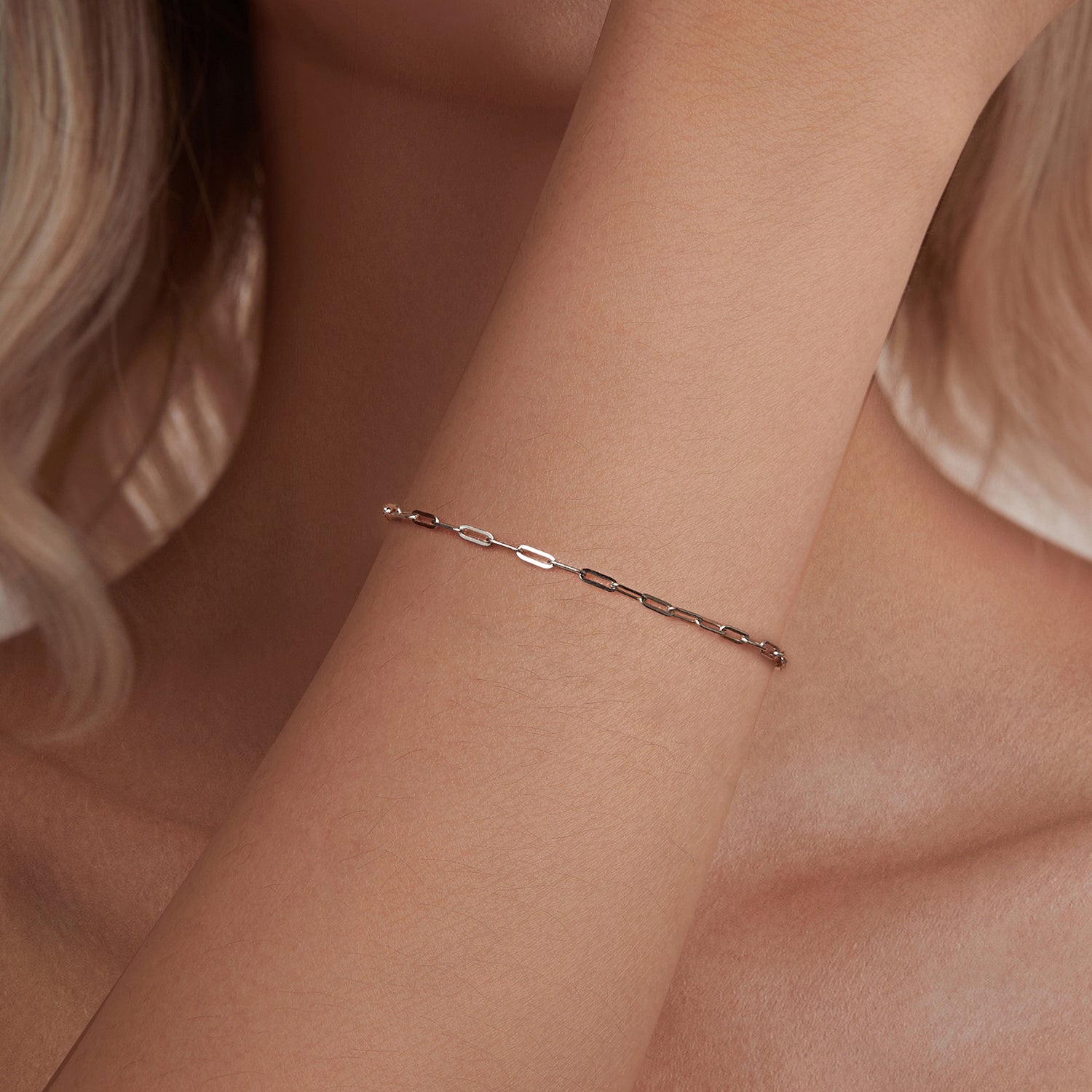 925 Sterling Silver Plated White Gold Adjustable Bracelet for Women DestGlow