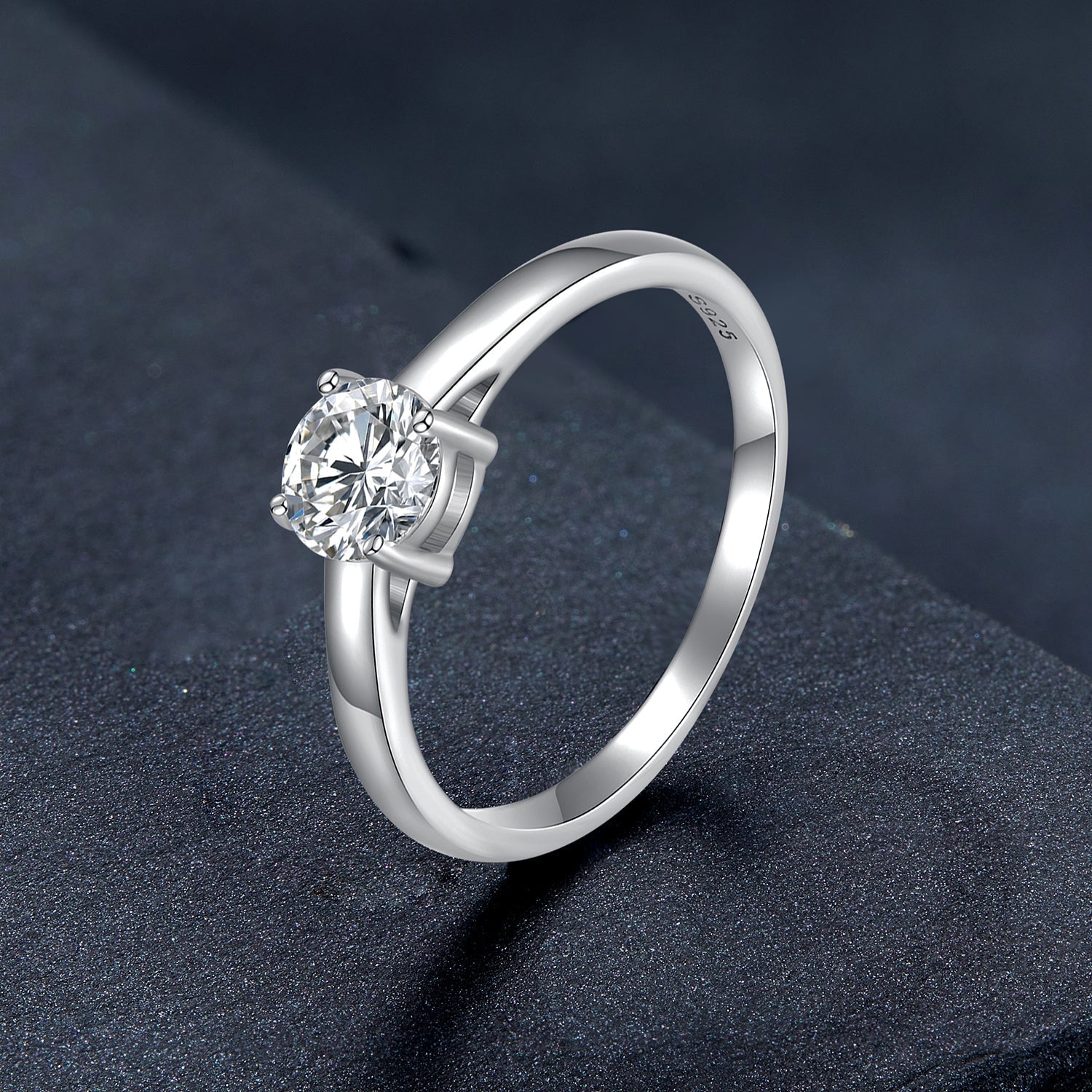925 Sterling Silver Moissanite Ring 0.6 Carat Size 6 for Women DestGlow