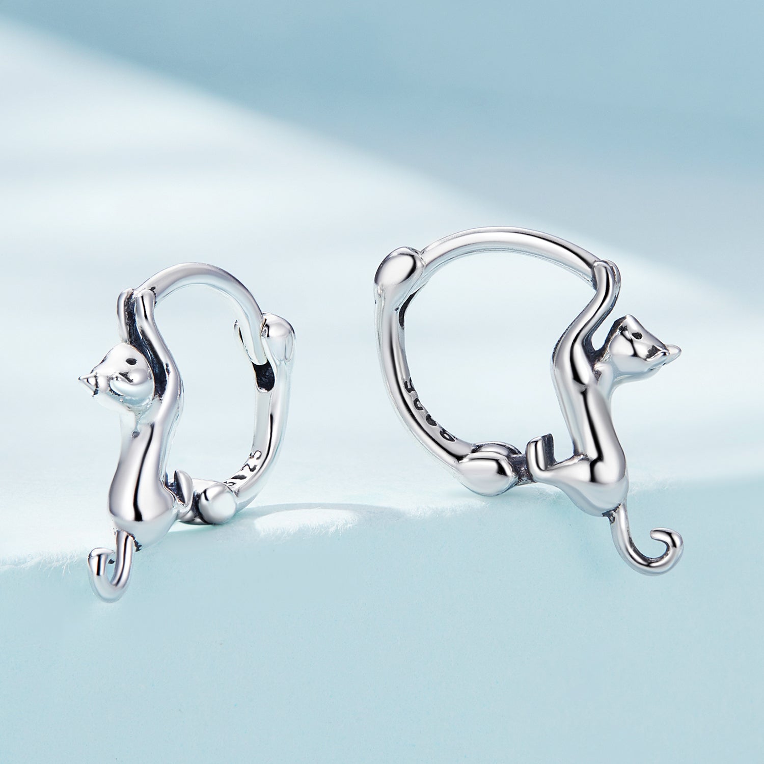 925 Sterling Silver Plated Gold Earrings Size 1.8cm for Women DestGlow