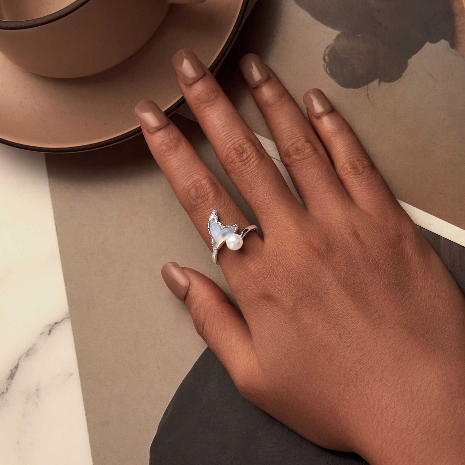 925 Sterling Silver Ring with Shell Pearl and Transparent Glass DestGlow