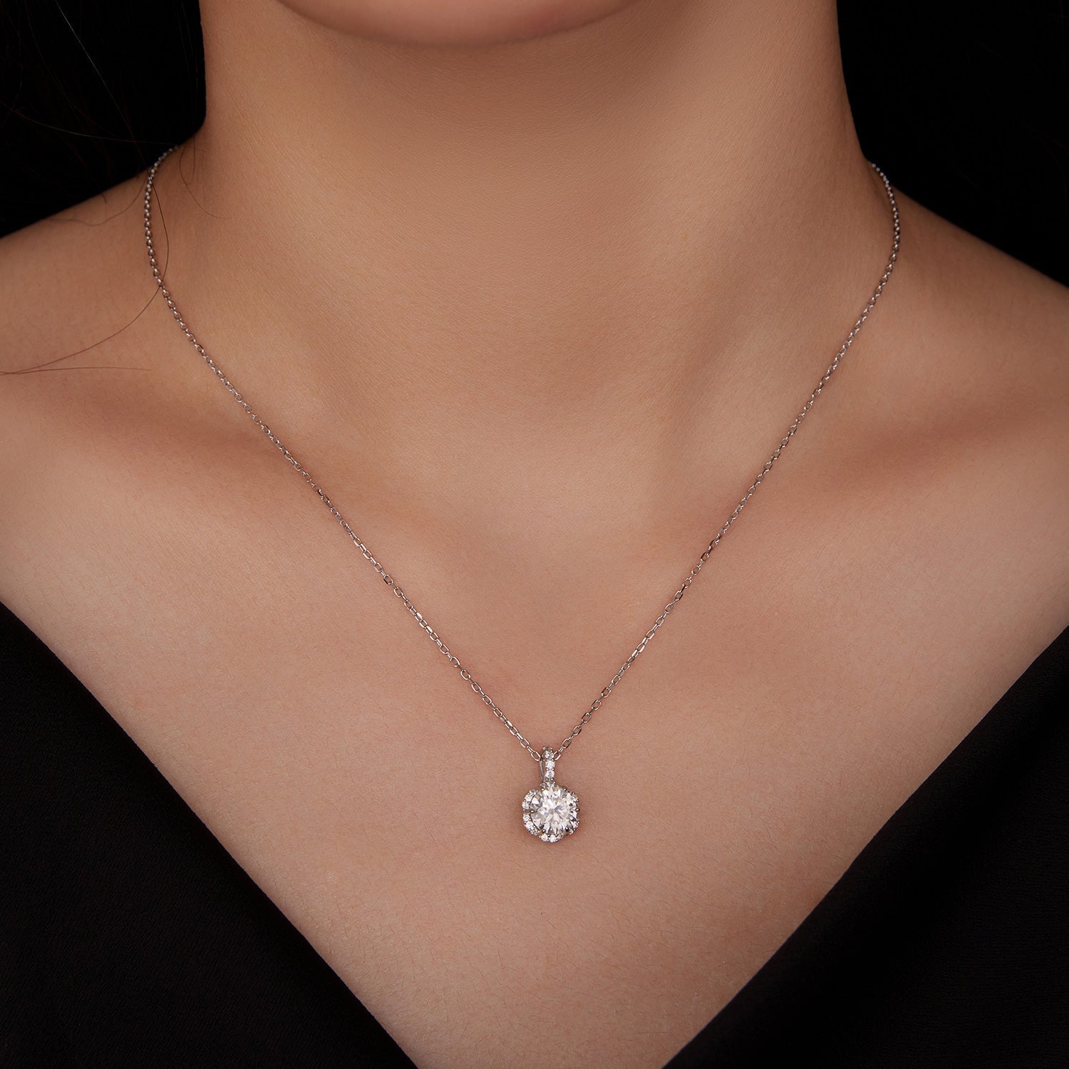 925 Sterling Silver Moissanite Pendant Necklace for Women - 45cm DestGlow