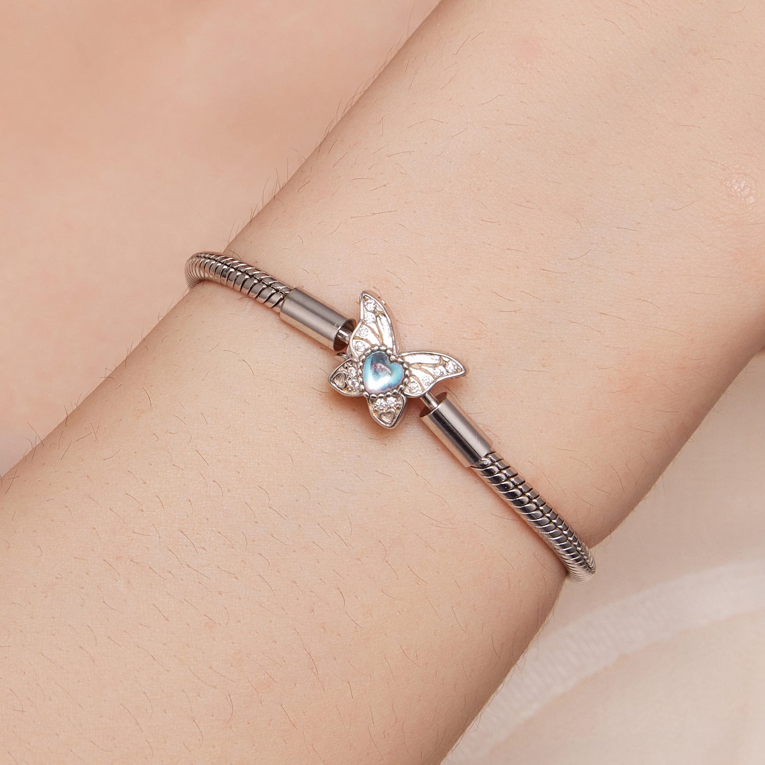 925 Sterling Silver Moonstone Bracelet 17.0 cm Pavé Setting for Women DestGlow
